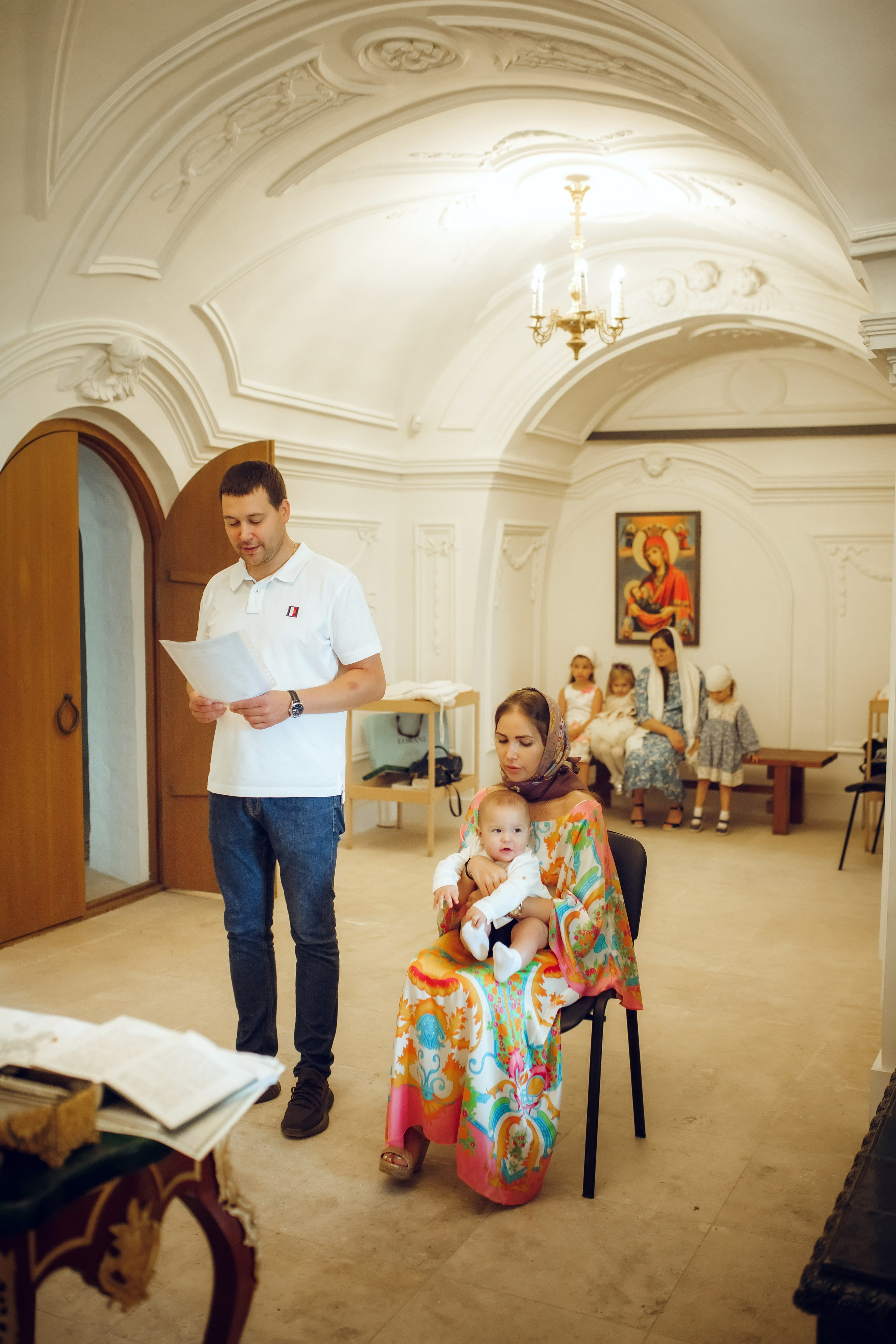 Крещение Эрнеста. Фотограф на Крещение, семейный фотограф в Москве