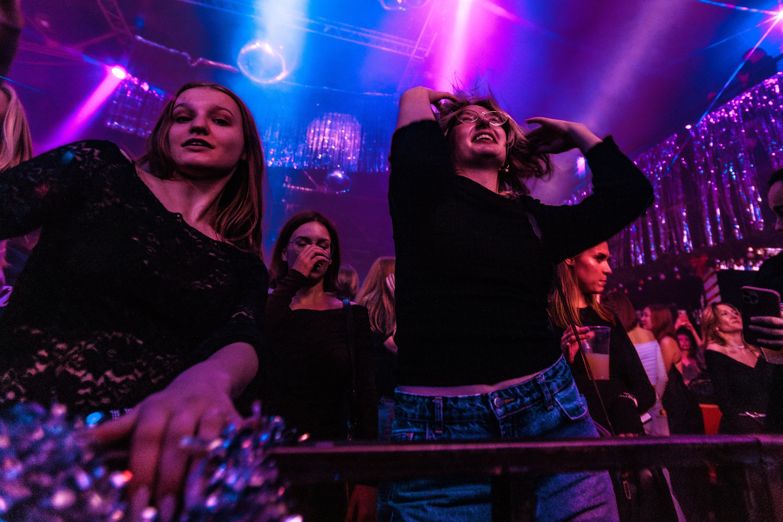 Девичник Winter Edition. Репортажный фотограф Екатеринбург | Яркий, качественный репортаж | Концерты, клубы, репортаж, праздники, корпоративы