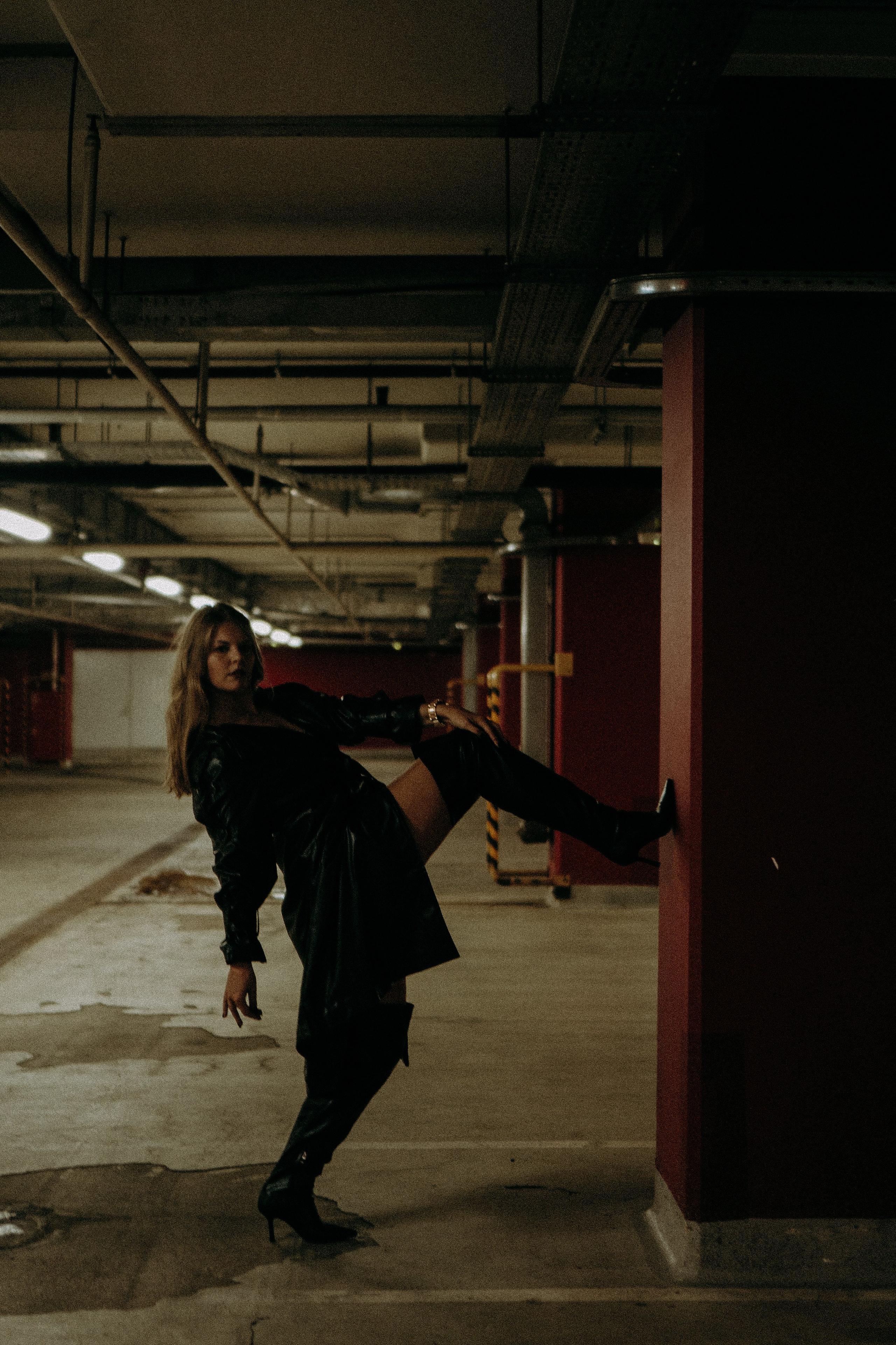 НА ПАРКОВКЕ. Профессиональный фотограф, Санкт-Петербург — Виктория Богомолова