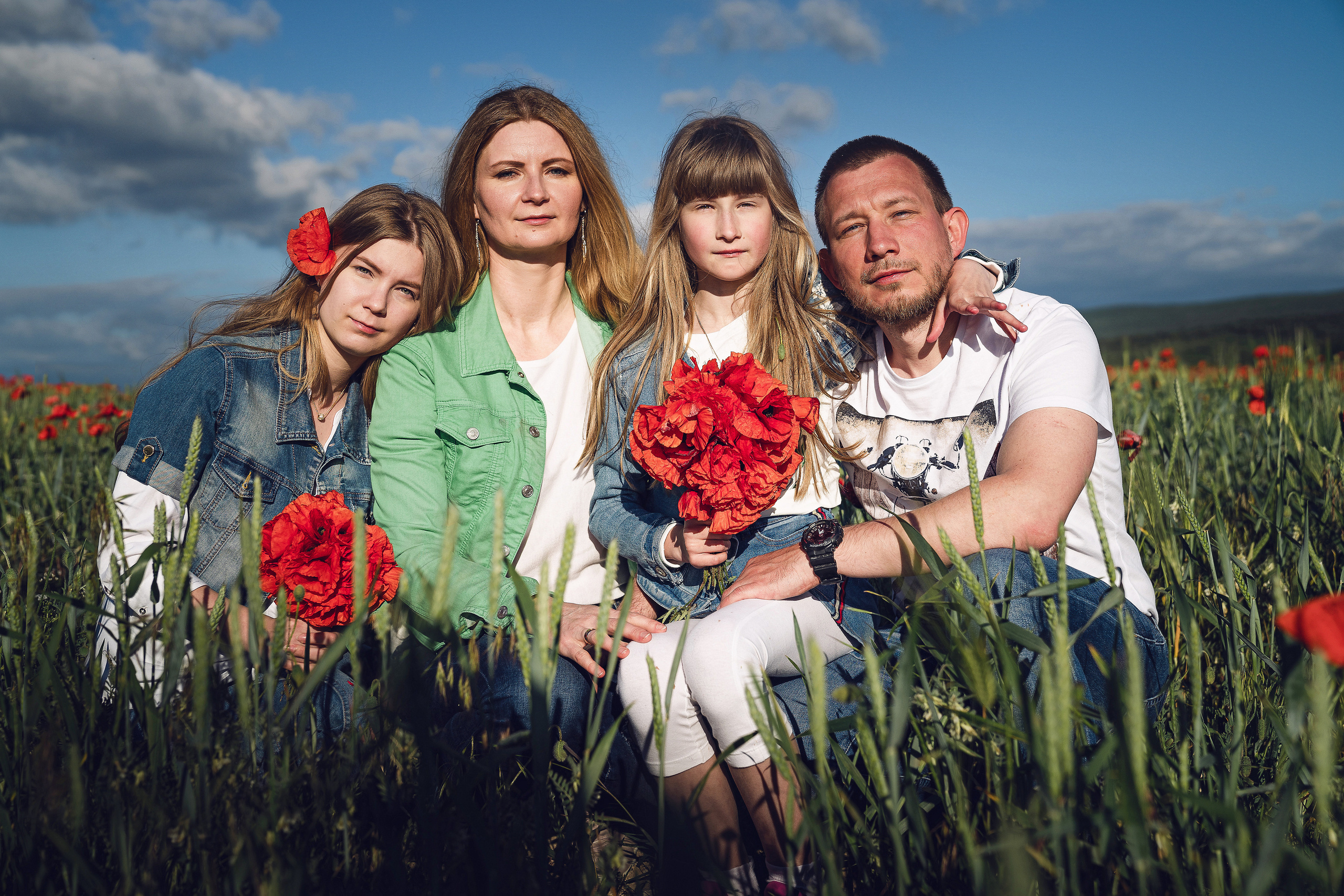 Красивый фотосет в маковом поле. Фотограф в Севастополе и Крыму Горбунов Денис