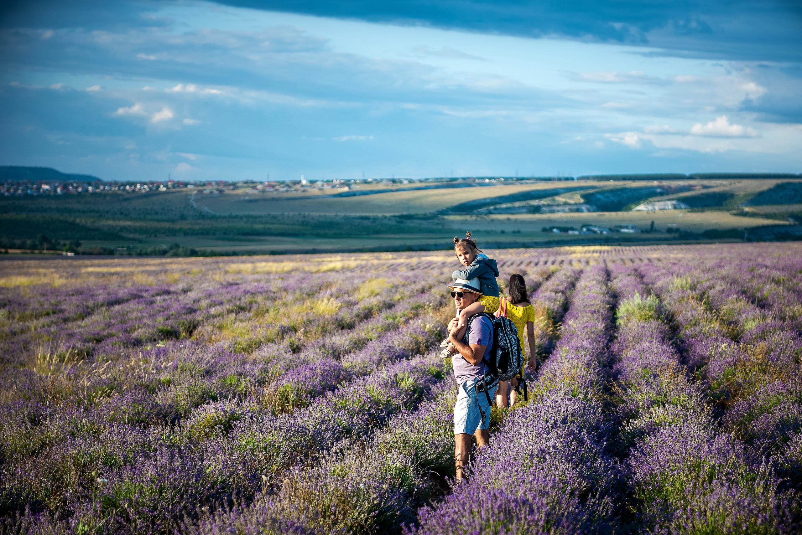 Съемка семьи в лавандовом поле. Фотограф в Севастополе и Крыму Горбунов Денис