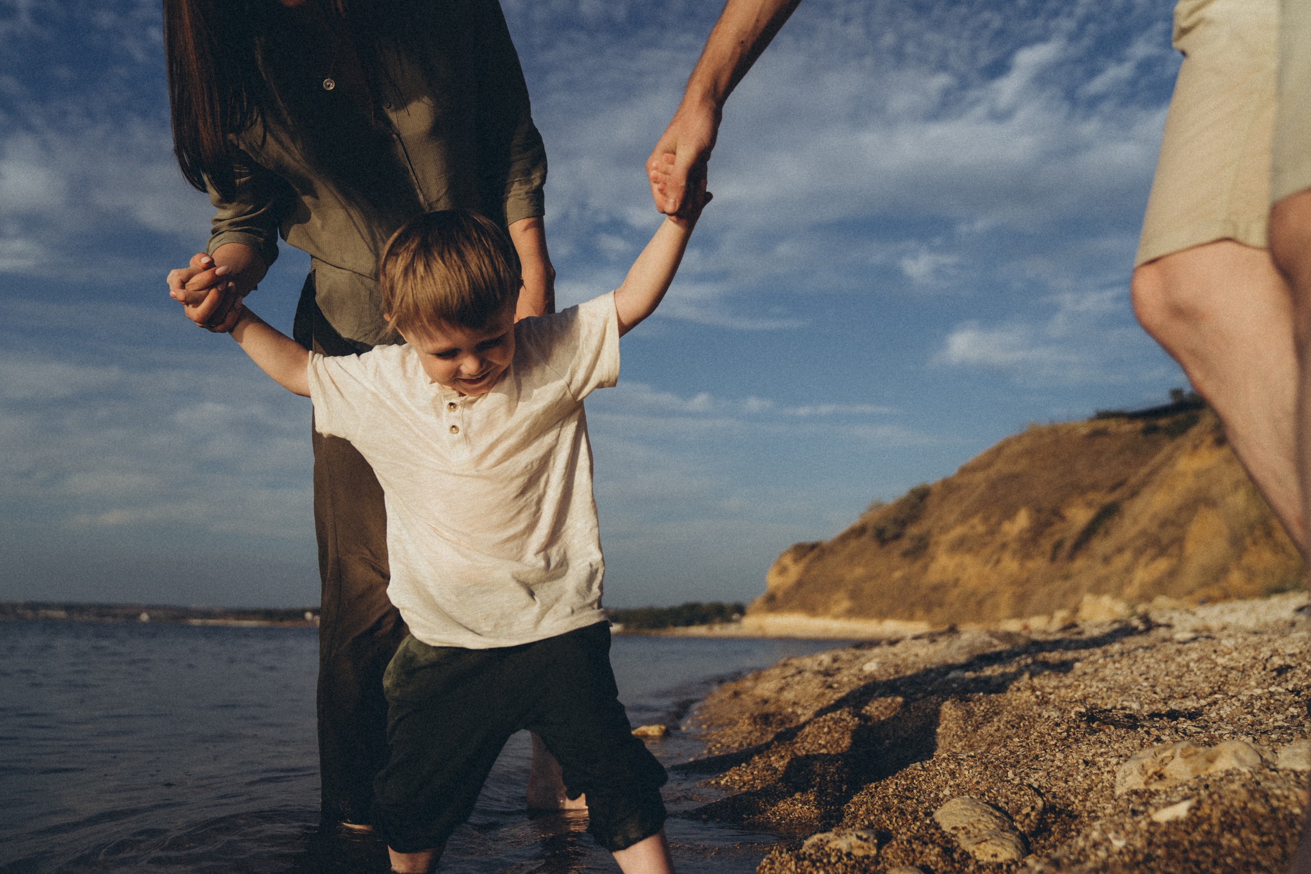 Фотопрогулка счастливой семьи. Фотограф в Севастополе и Крыму Горбунов Денис