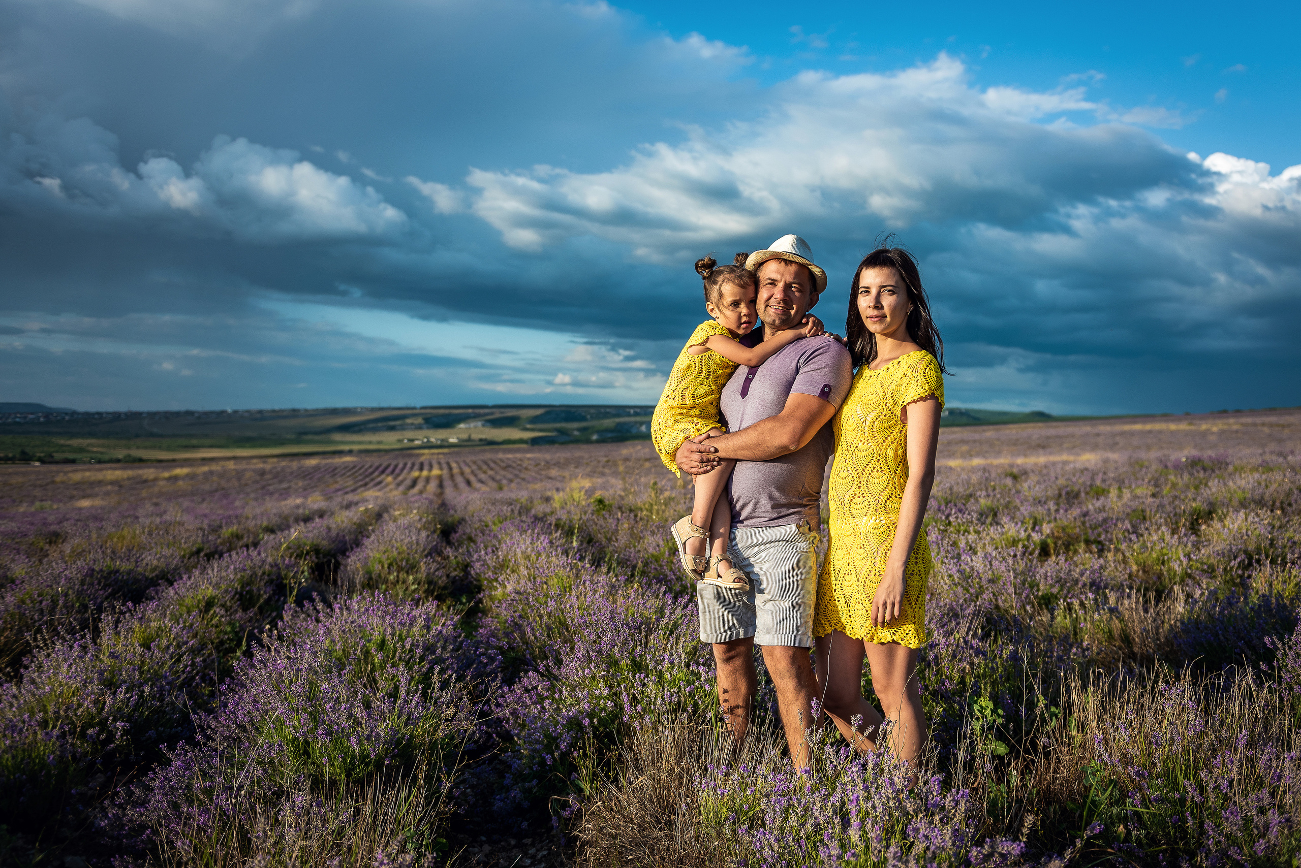 Съемка семьи в лавандовом поле. Фотограф в Севастополе и Крыму Горбунов Денис