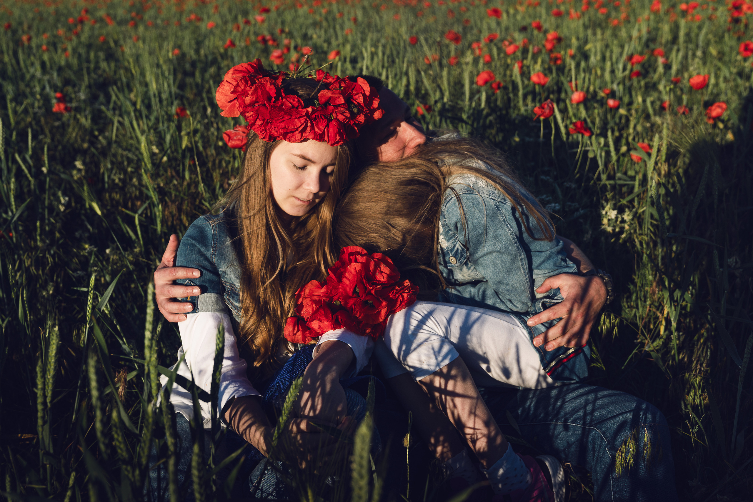 Красивый фотосет в маковом поле. Фотограф в Севастополе и Крыму Горбунов Денис