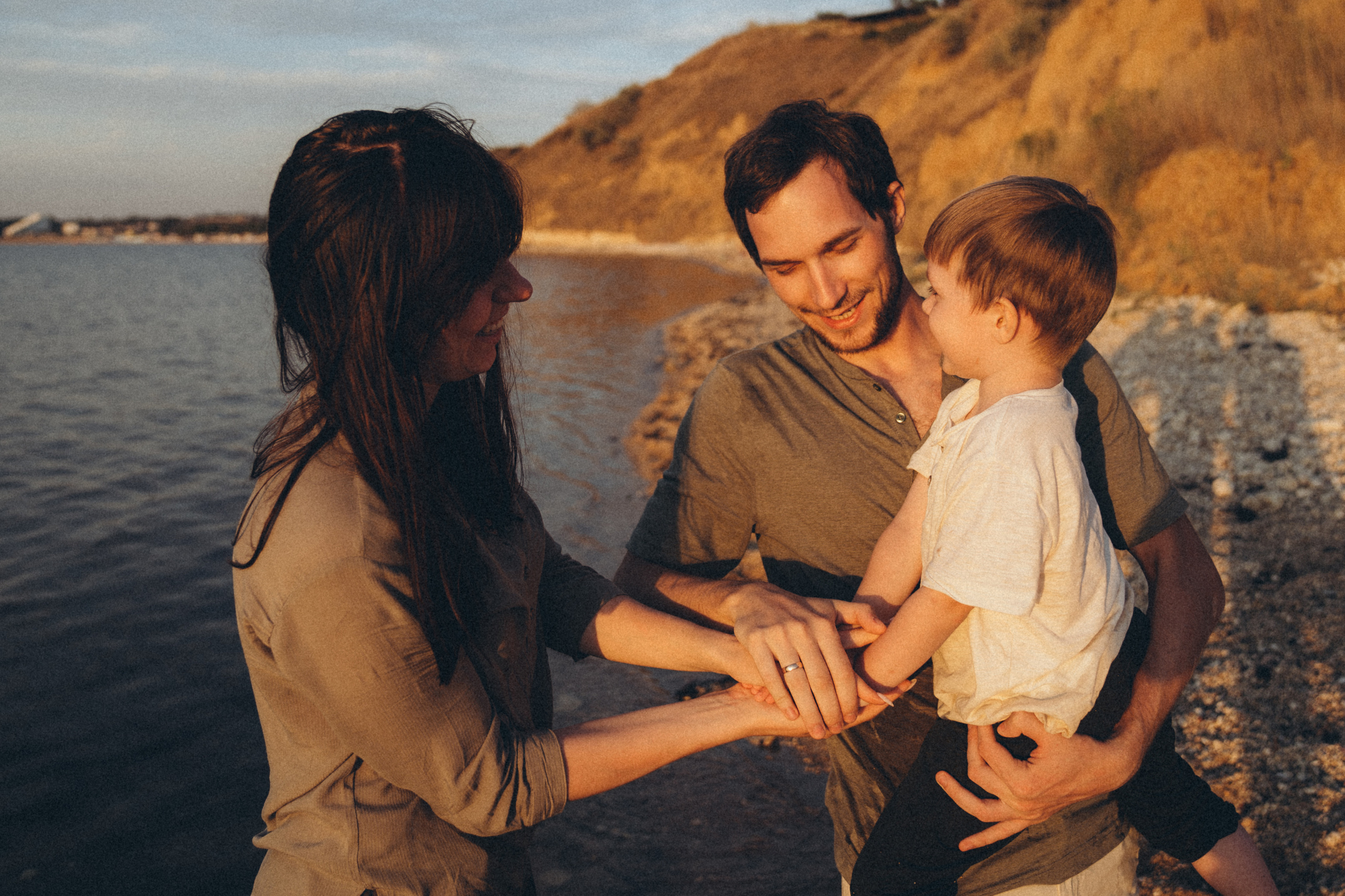 Фотопрогулка счастливой семьи. Фотограф в Севастополе и Крыму Горбунов Денис