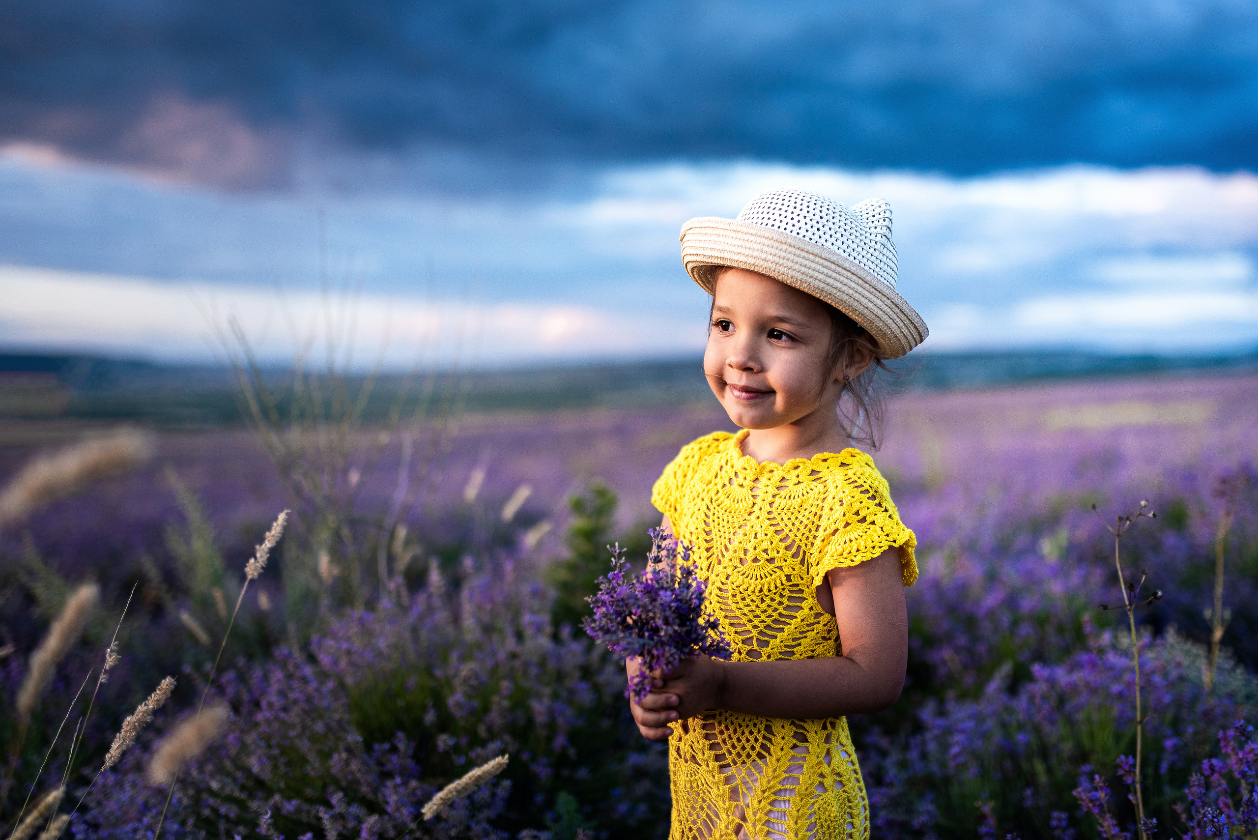 Съемка семьи в лавандовом поле. Фотограф в Севастополе и Крыму Горбунов Денис