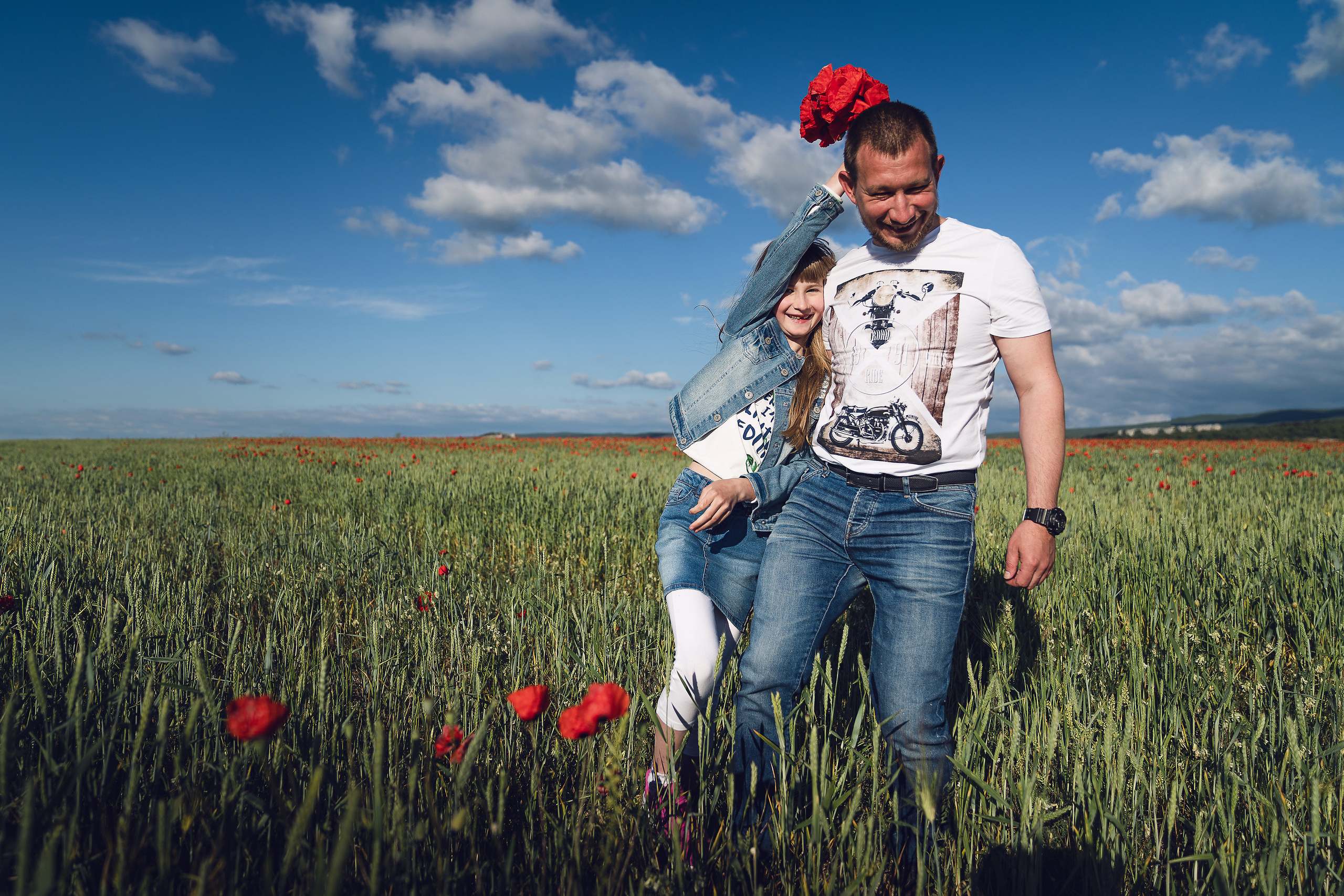 Красивый фотосет в маковом поле. Фотограф в Севастополе и Крыму Горбунов Денис