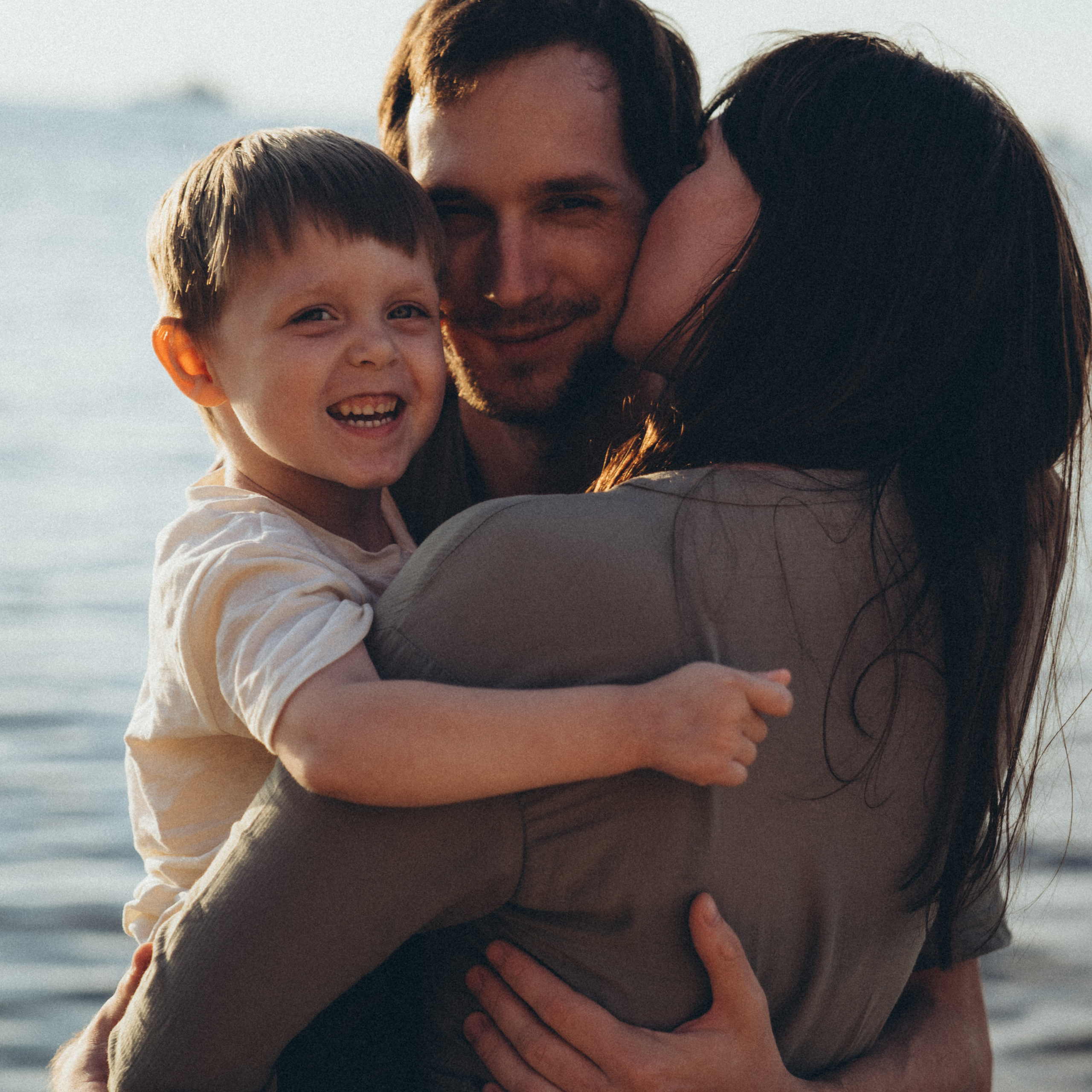 Фотопрогулка счастливой семьи. Фотограф в Севастополе и Крыму Горбунов Денис