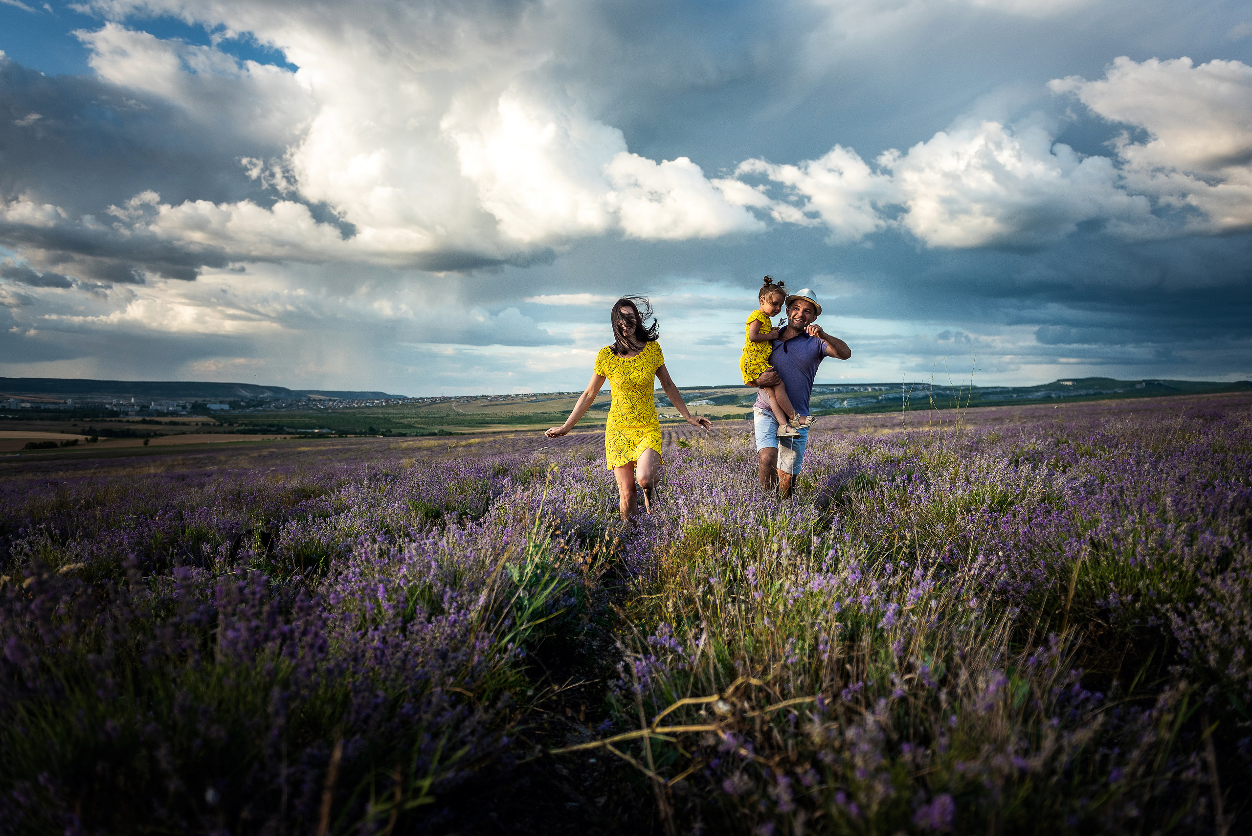 Съемка семьи в лавандовом поле. Фотограф в Севастополе и Крыму Горбунов Денис