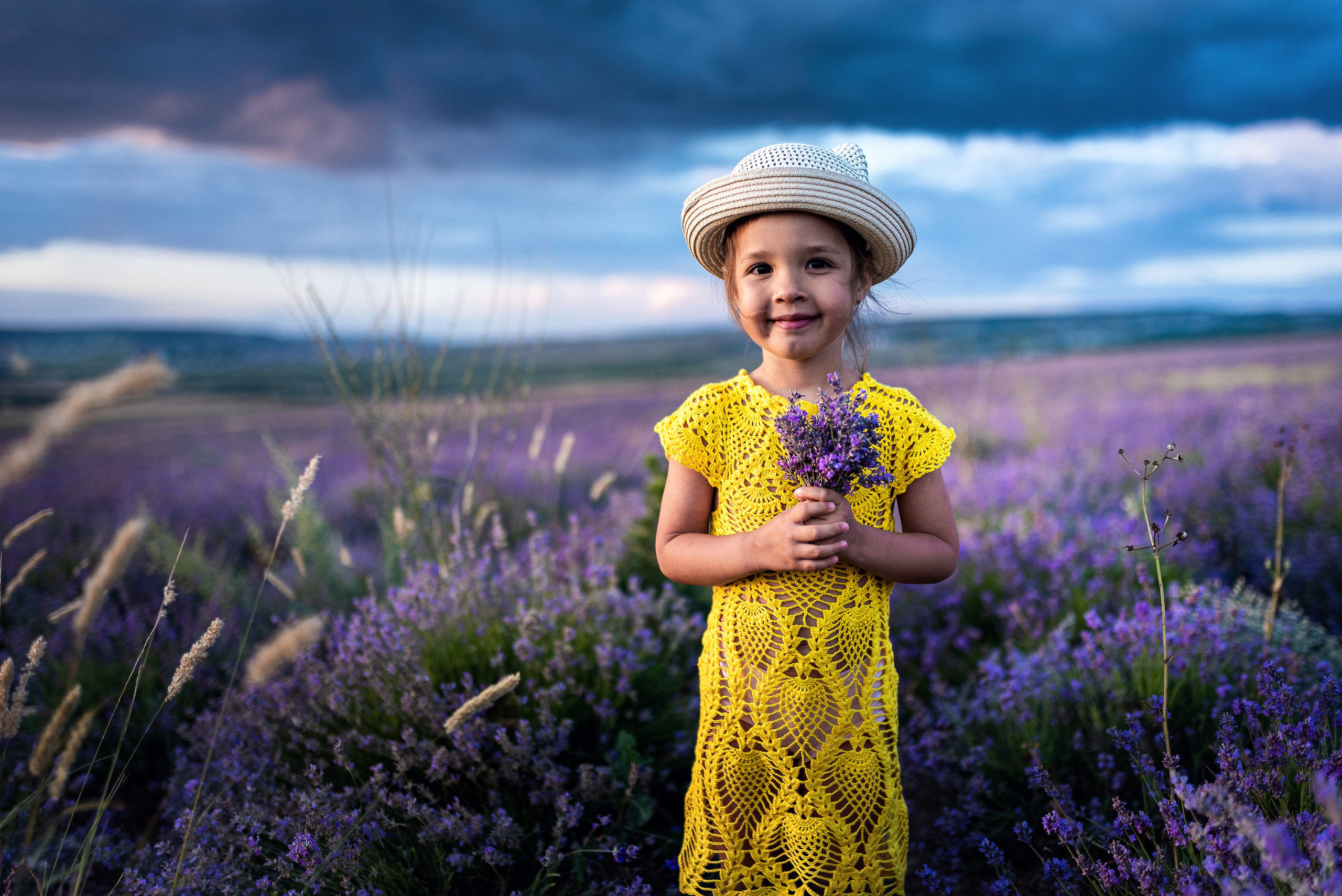 Съемка семьи в лавандовом поле. Фотограф в Севастополе и Крыму Горбунов Денис