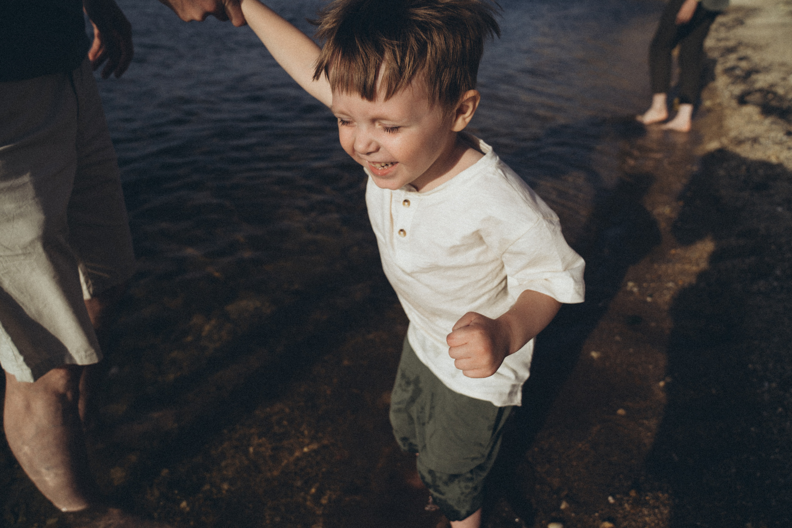 Фотопрогулка счастливой семьи. Фотограф в Севастополе и Крыму Горбунов Денис