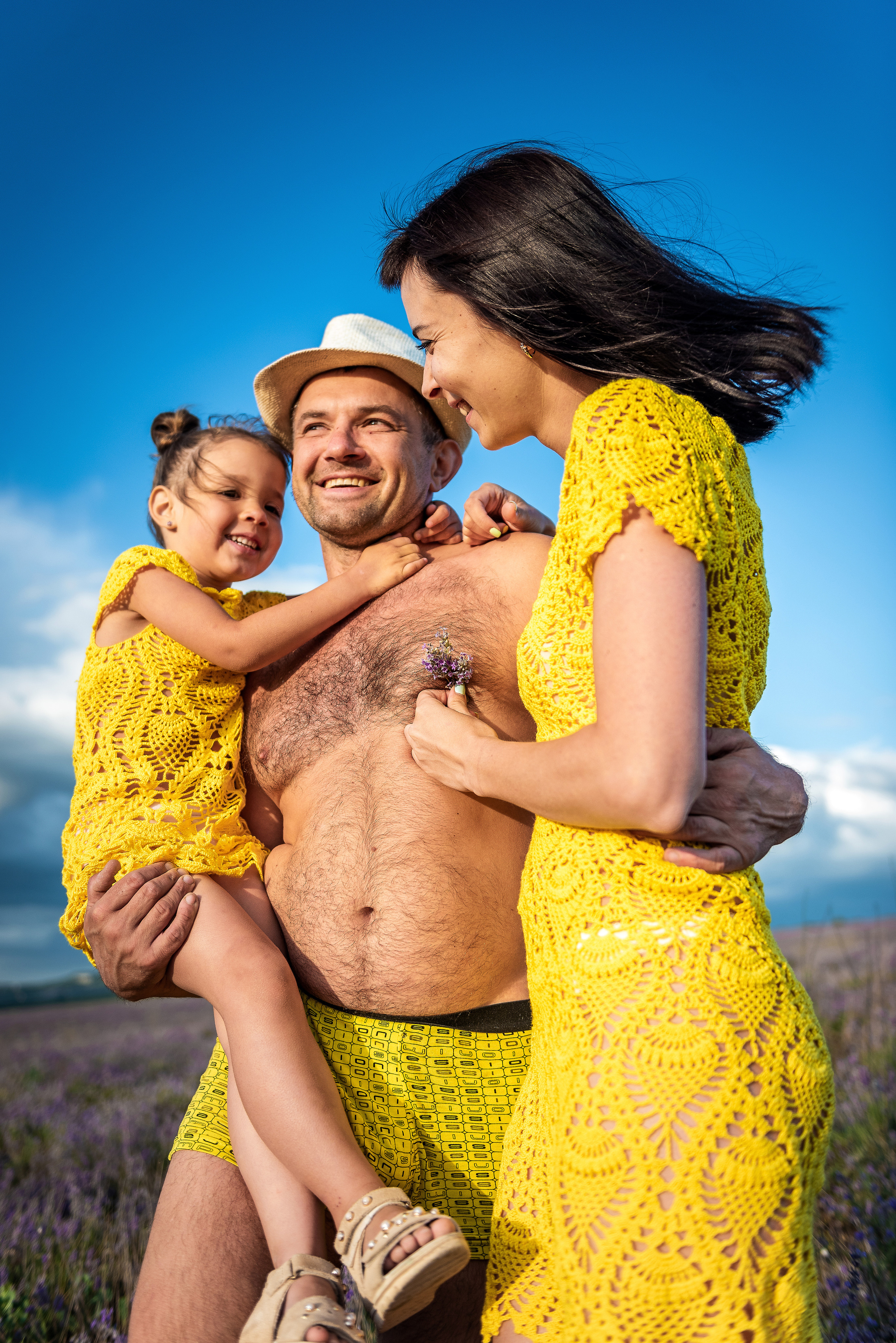 Съемка семьи в лавандовом поле. Фотограф в Севастополе и Крыму Горбунов Денис