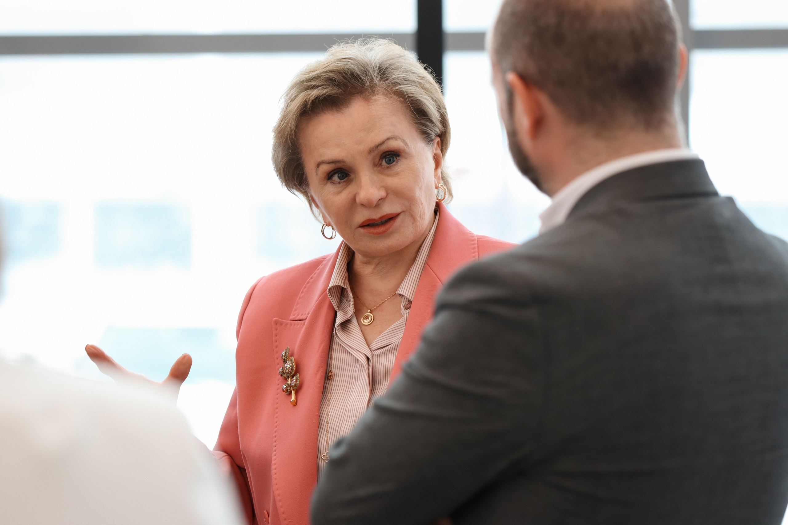 Подписание соглашения о сотрудничестве. Репортажный фотограф в Москве и Зеленограде Karina-vozd