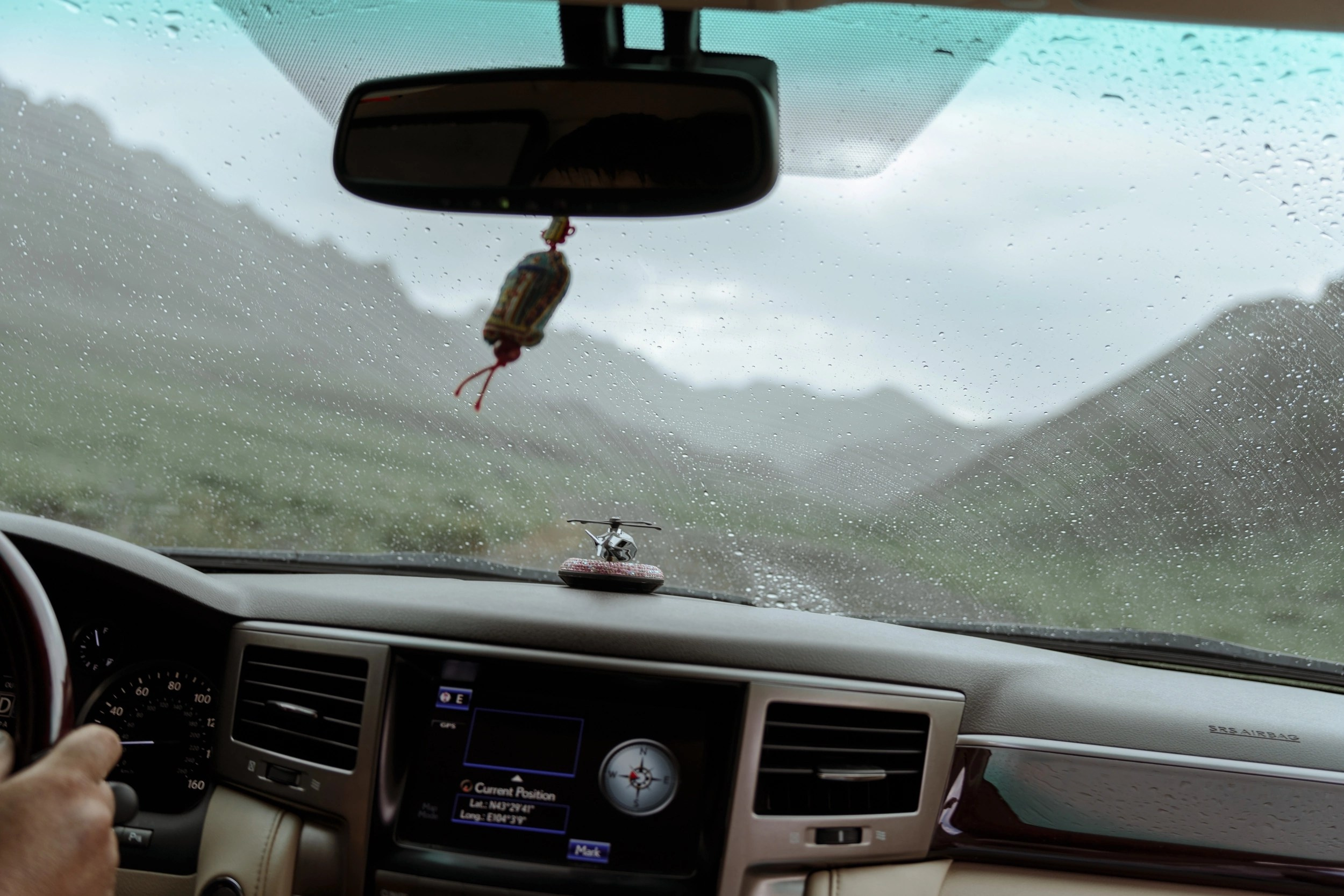 Mongolian roads. Gobi