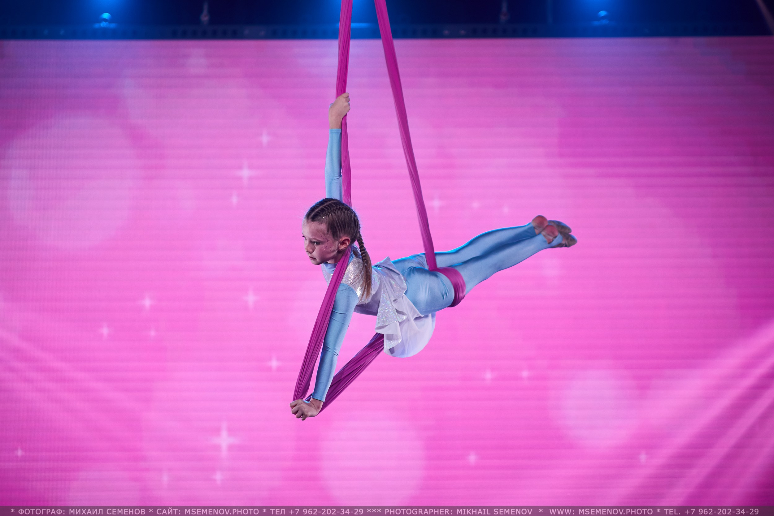 АНОНС фоторепортажа с Юбилейного концерта «ГРАЦИЯ». Фотограф, фотопроекты Михаила Семенова в Ярославле. Фотошкола