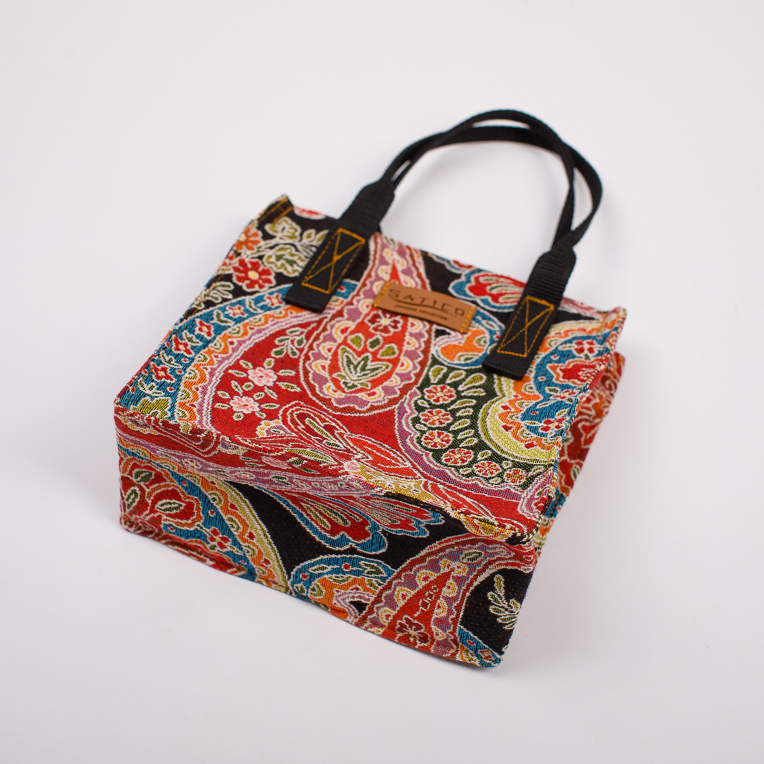 Маркетплейсы. Новый год 2026