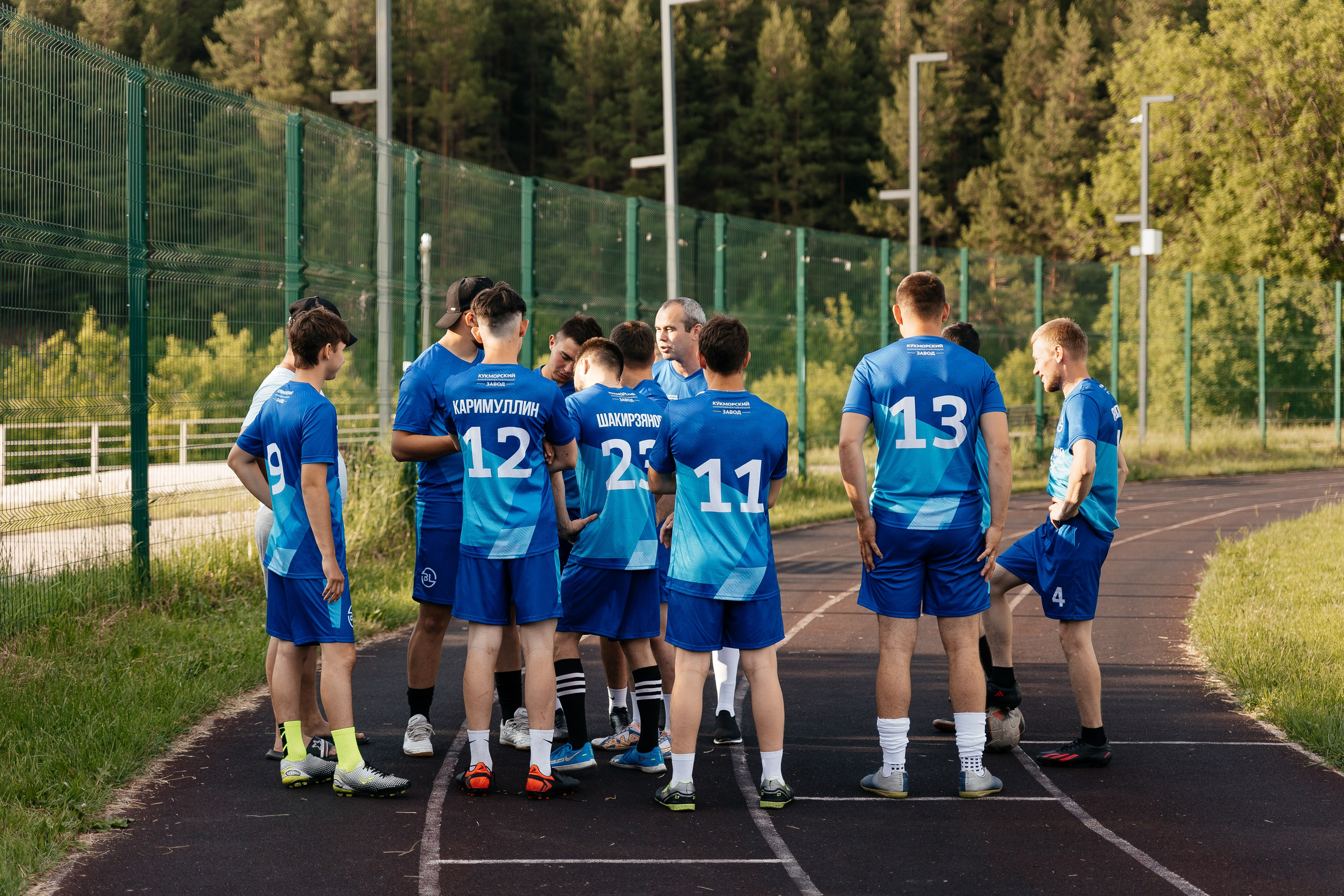 Любительский футбол. Ваш самый лучший фотограф!