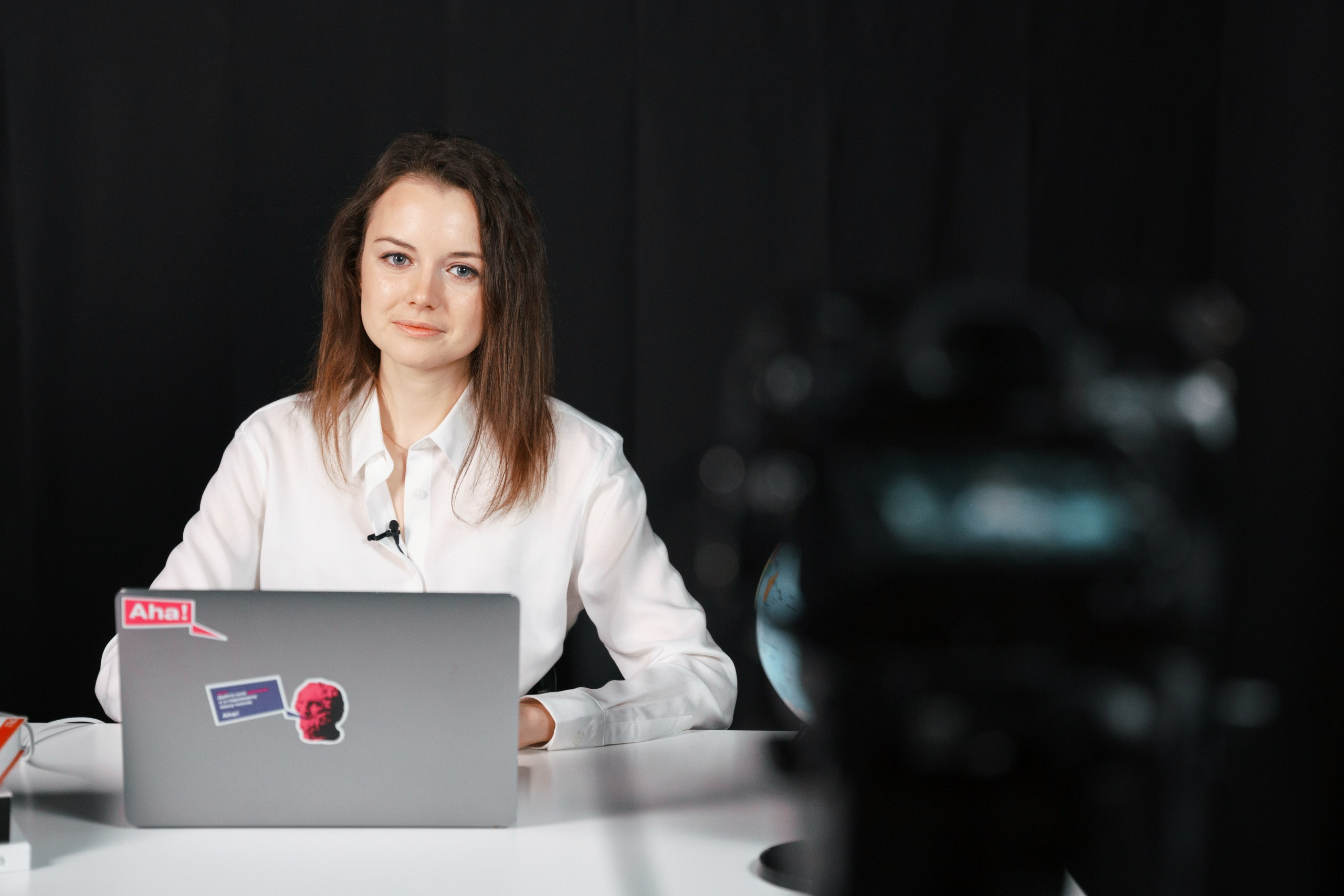 Aha! — 9 апреля 2021. Фотобанк Матемаркетинг