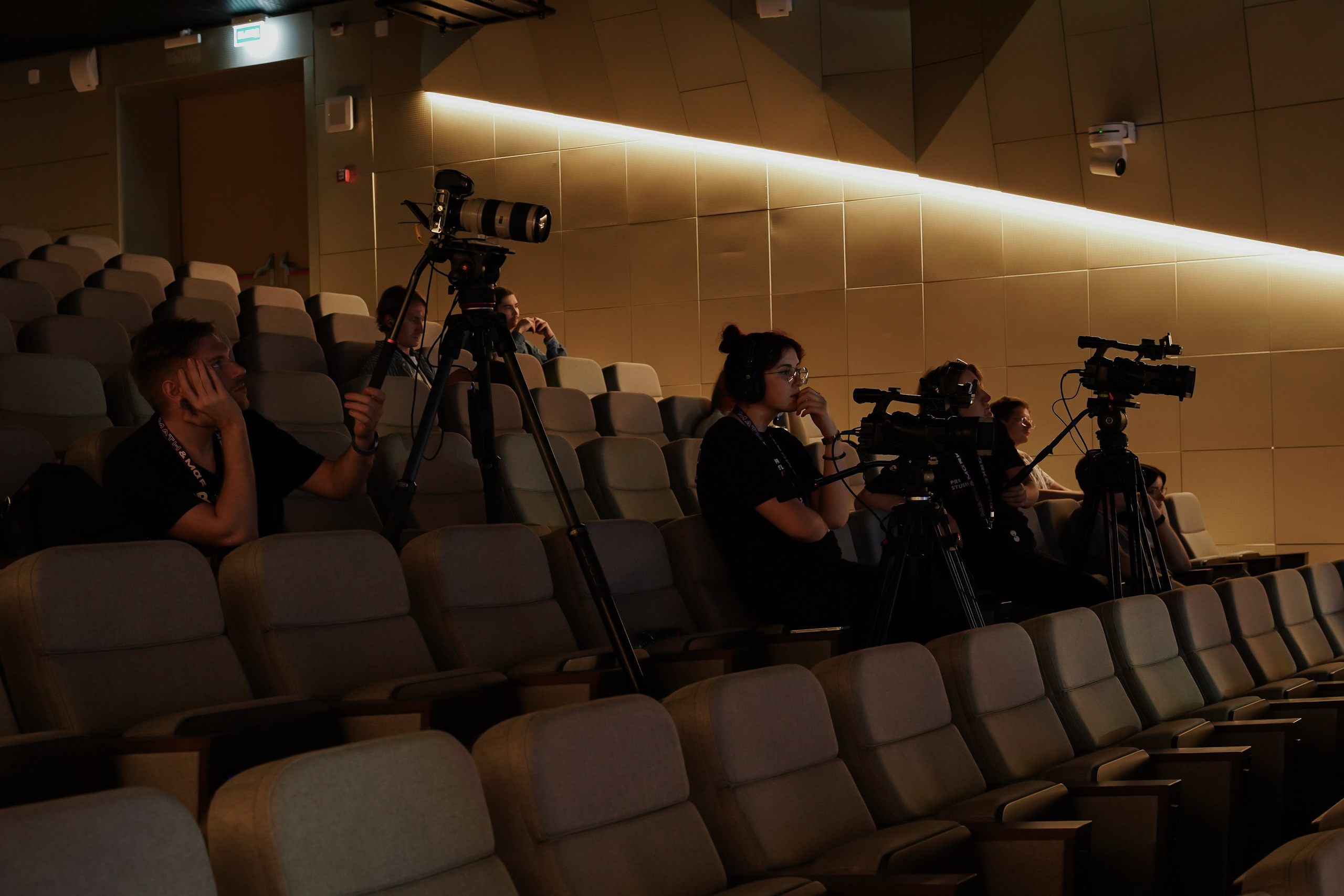 Aha! — 6 июня 2024. Фотобанк Матемаркетинг