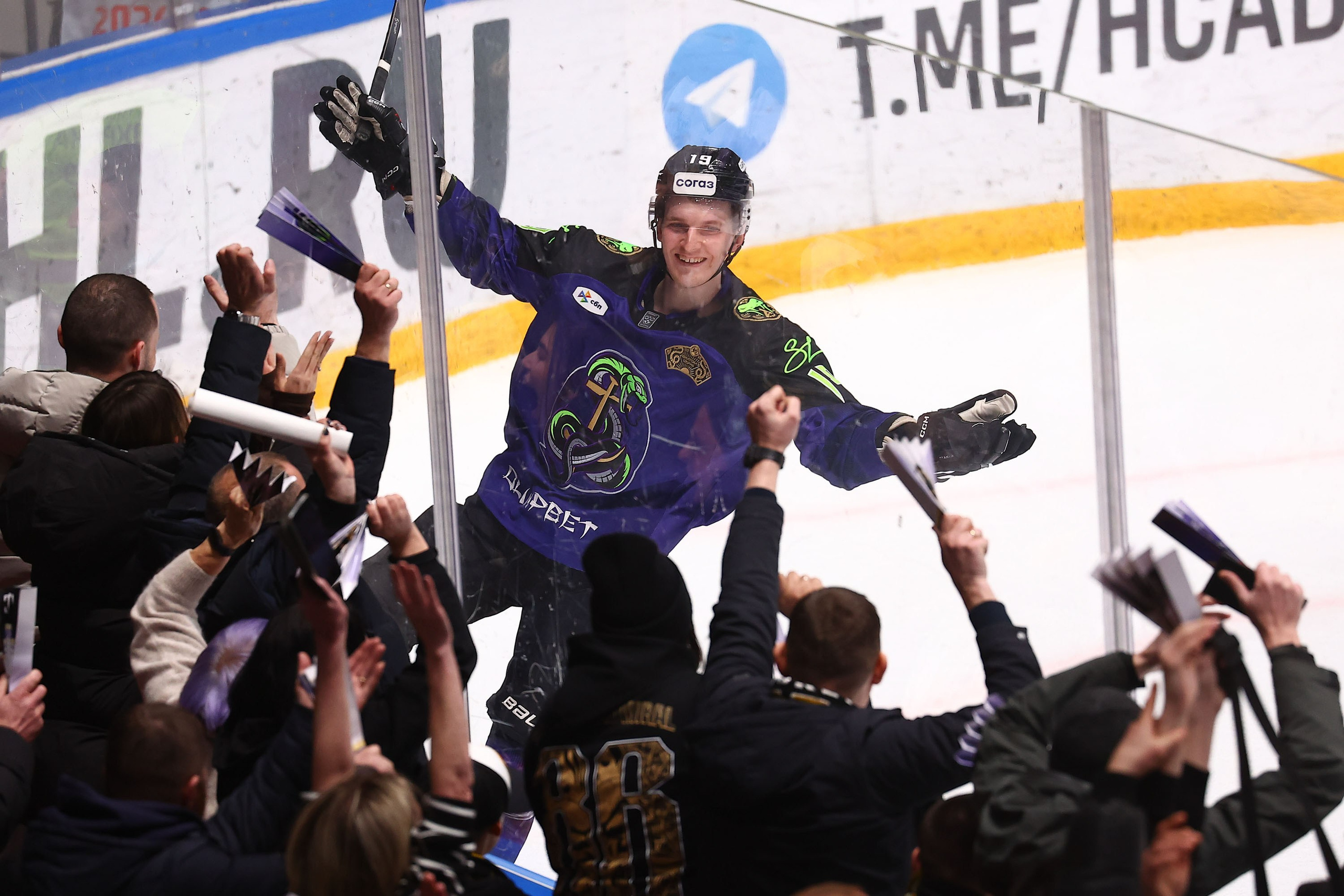 «Адмирал» сезон 2024/2025. Репортажный фотограф во Владивостоке