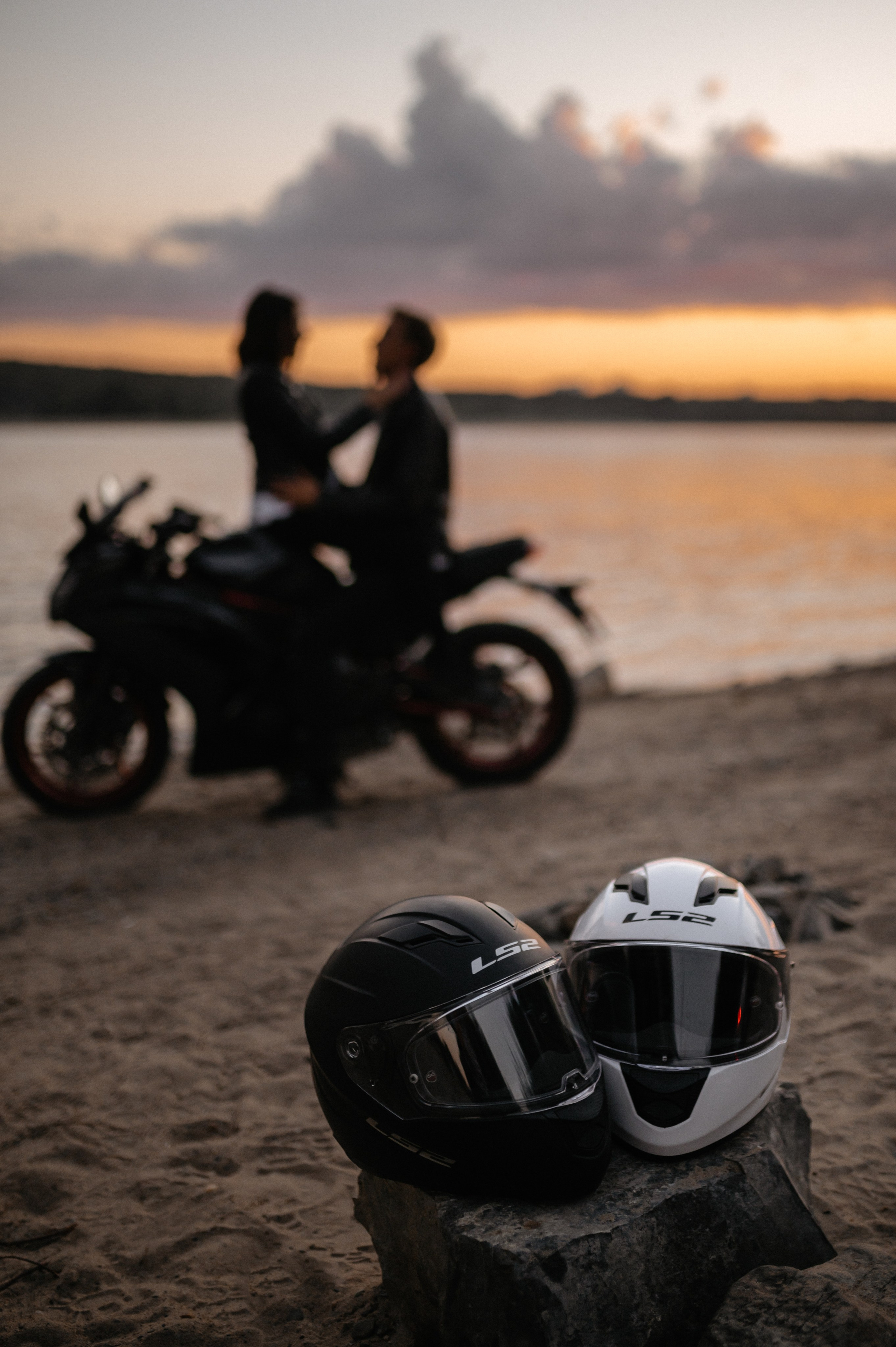 С мотоциклом. Главная