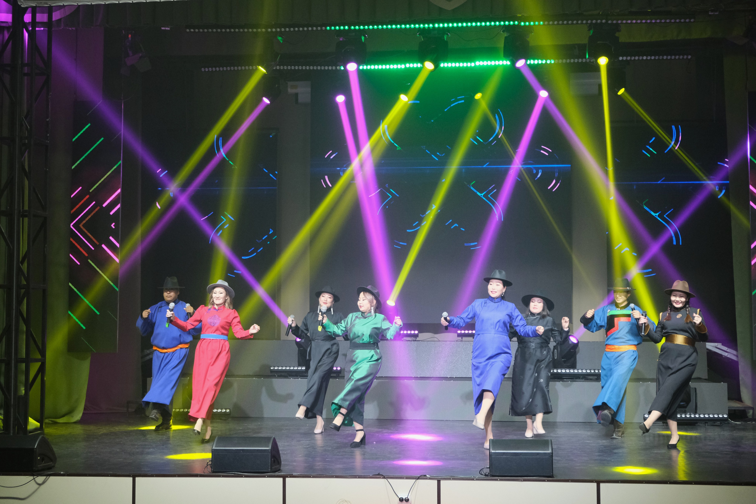 Концерт, посвященный 100-летию Хоринского района. Сэсэг — дочь степи | семейный фотограф