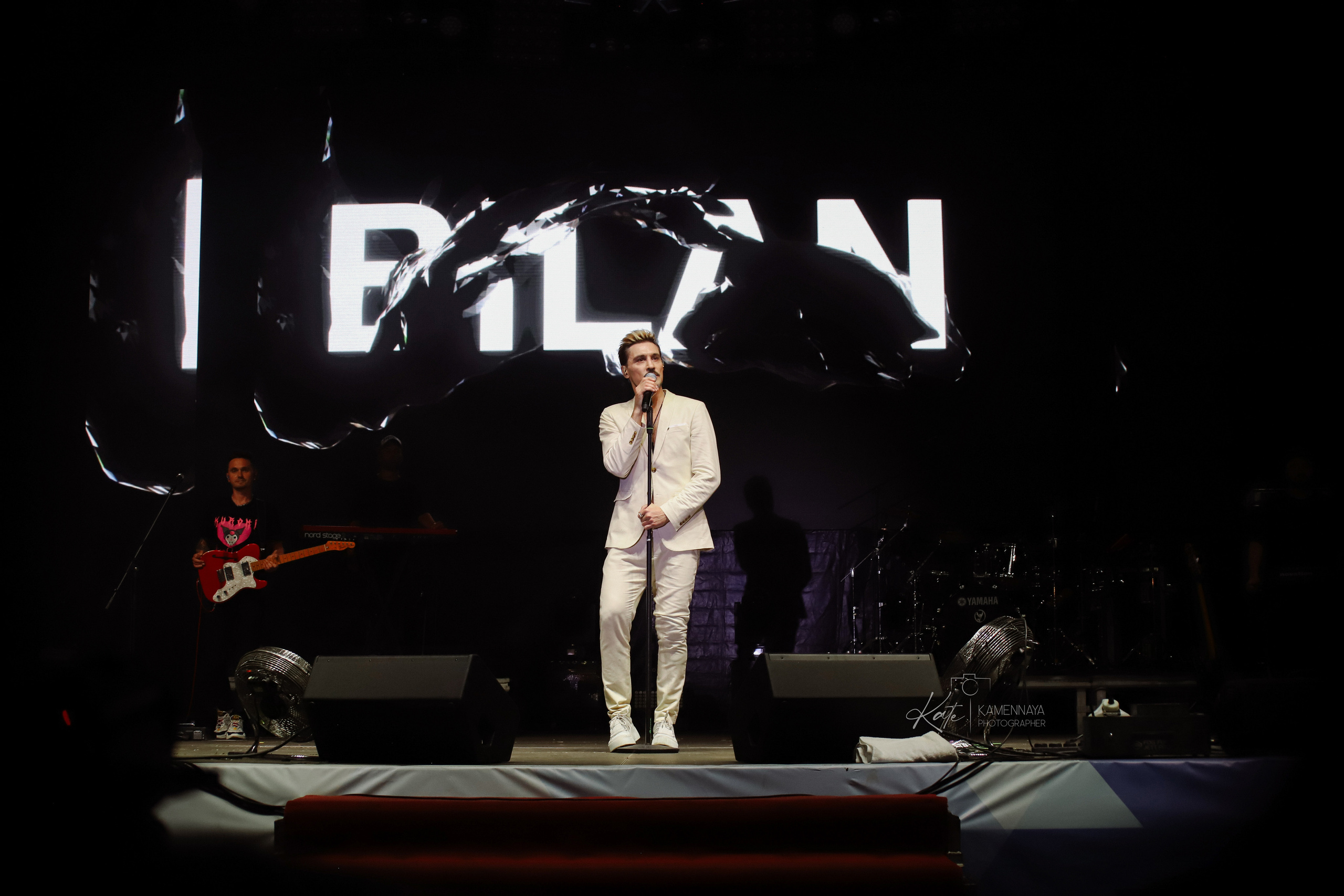 Дима Билан и Ирина Нельсон. День города Выборга. 20.08.2022. Фотограф Екатерина Каменная. Санкт-Петербург