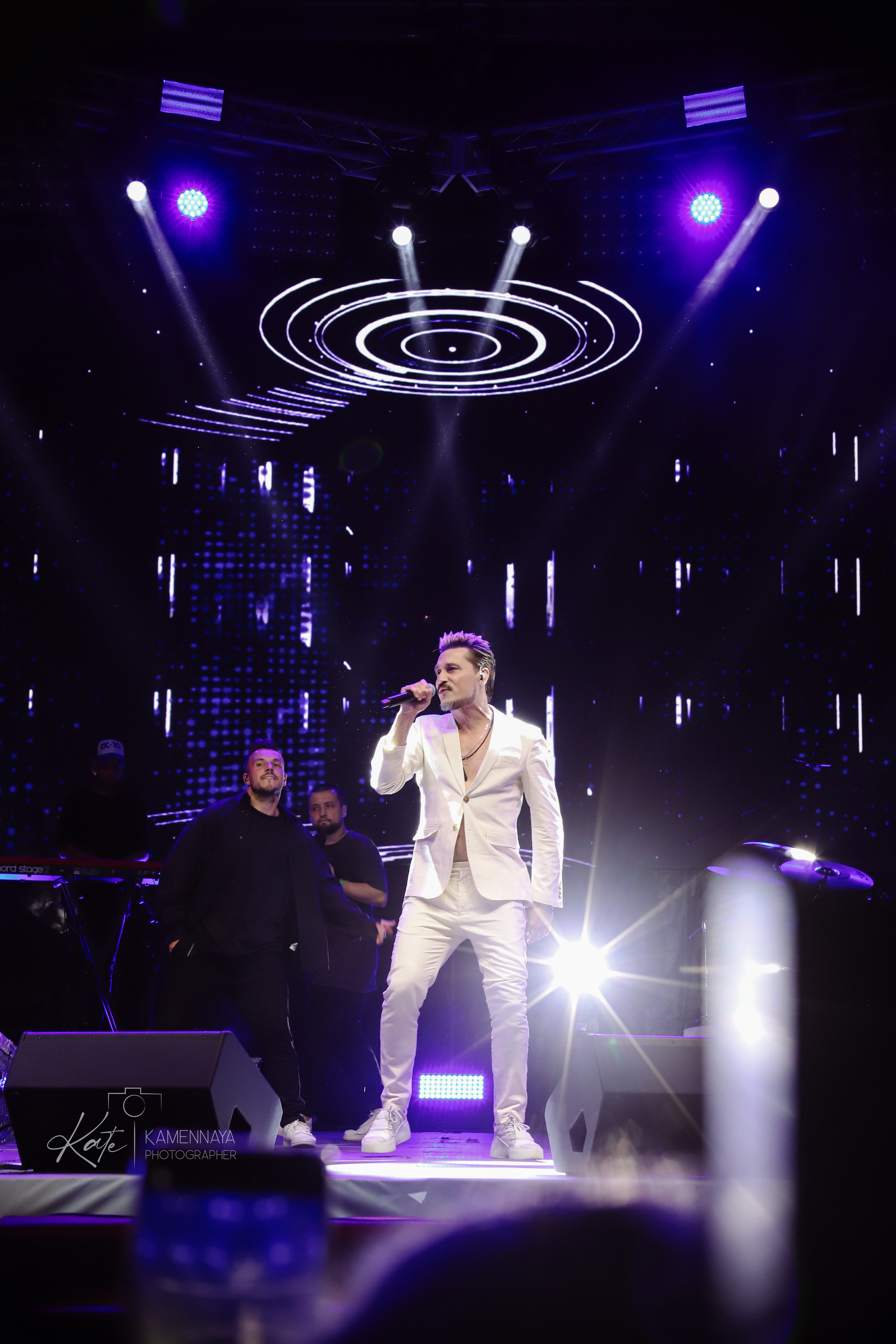 Дима Билан и Ирина Нельсон. День города Выборга. 20.08.2022. Фотограф Екатерина Каменная. Санкт-Петербург