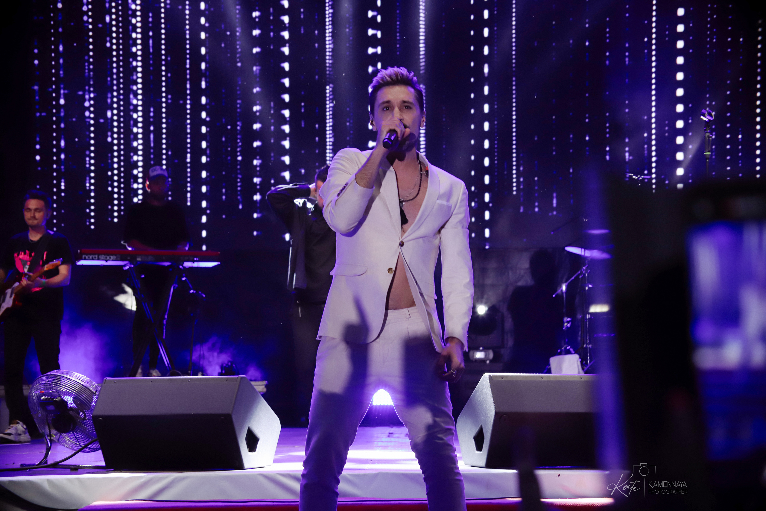 Дима Билан и Ирина Нельсон. День города Выборга. 20.08.2022. Фотограф Екатерина Каменная. Санкт-Петербург