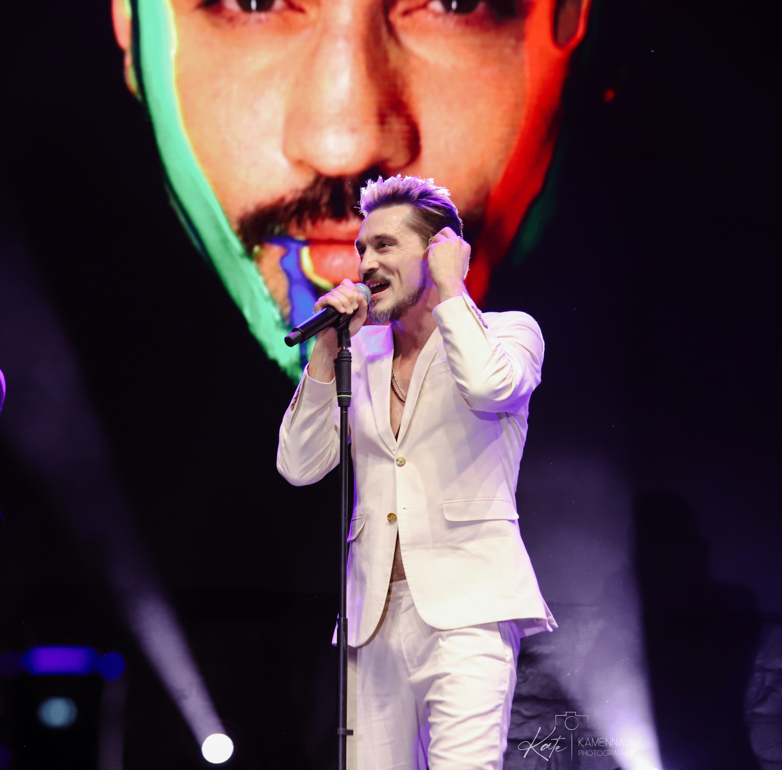 Дима Билан и Ирина Нельсон. День города Выборга. 20.08.2022. Фотограф Екатерина Каменная. Санкт-Петербург