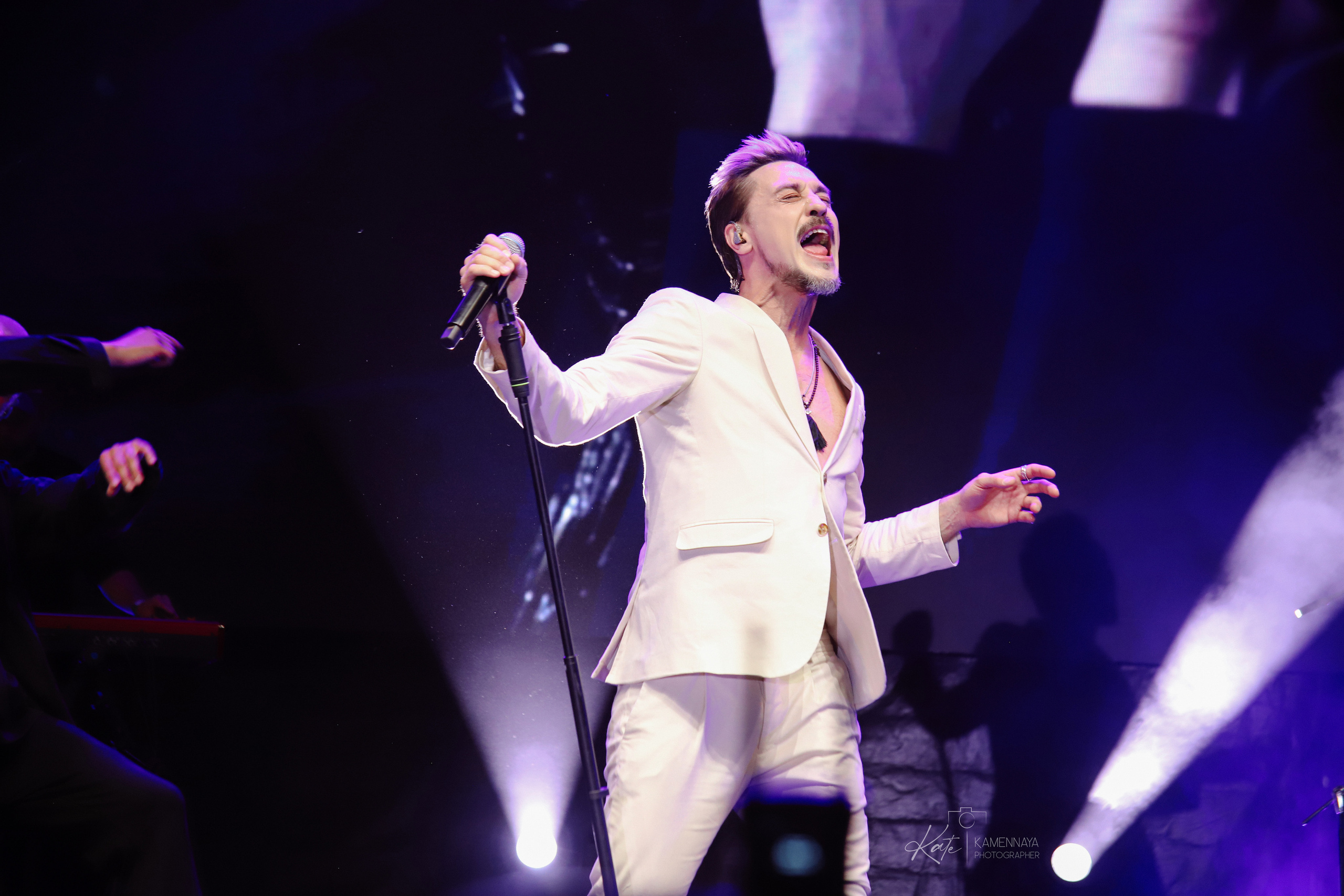 Дима Билан и Ирина Нельсон. День города Выборга. 20.08.2022. Фотограф Екатерина Каменная. Санкт-Петербург