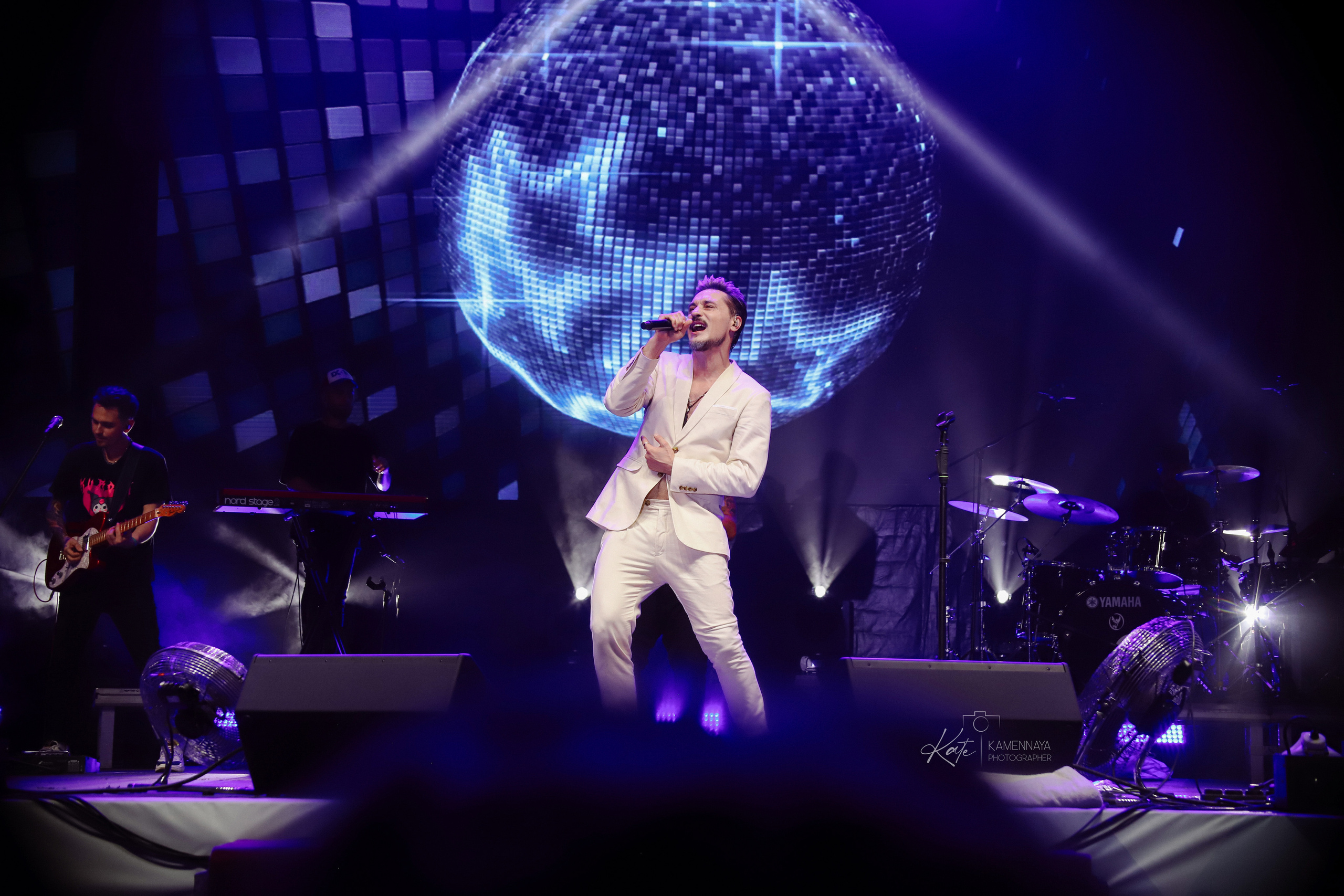 Дима Билан и Ирина Нельсон. День города Выборга. 20.08.2022. Фотограф Екатерина Каменная. Санкт-Петербург