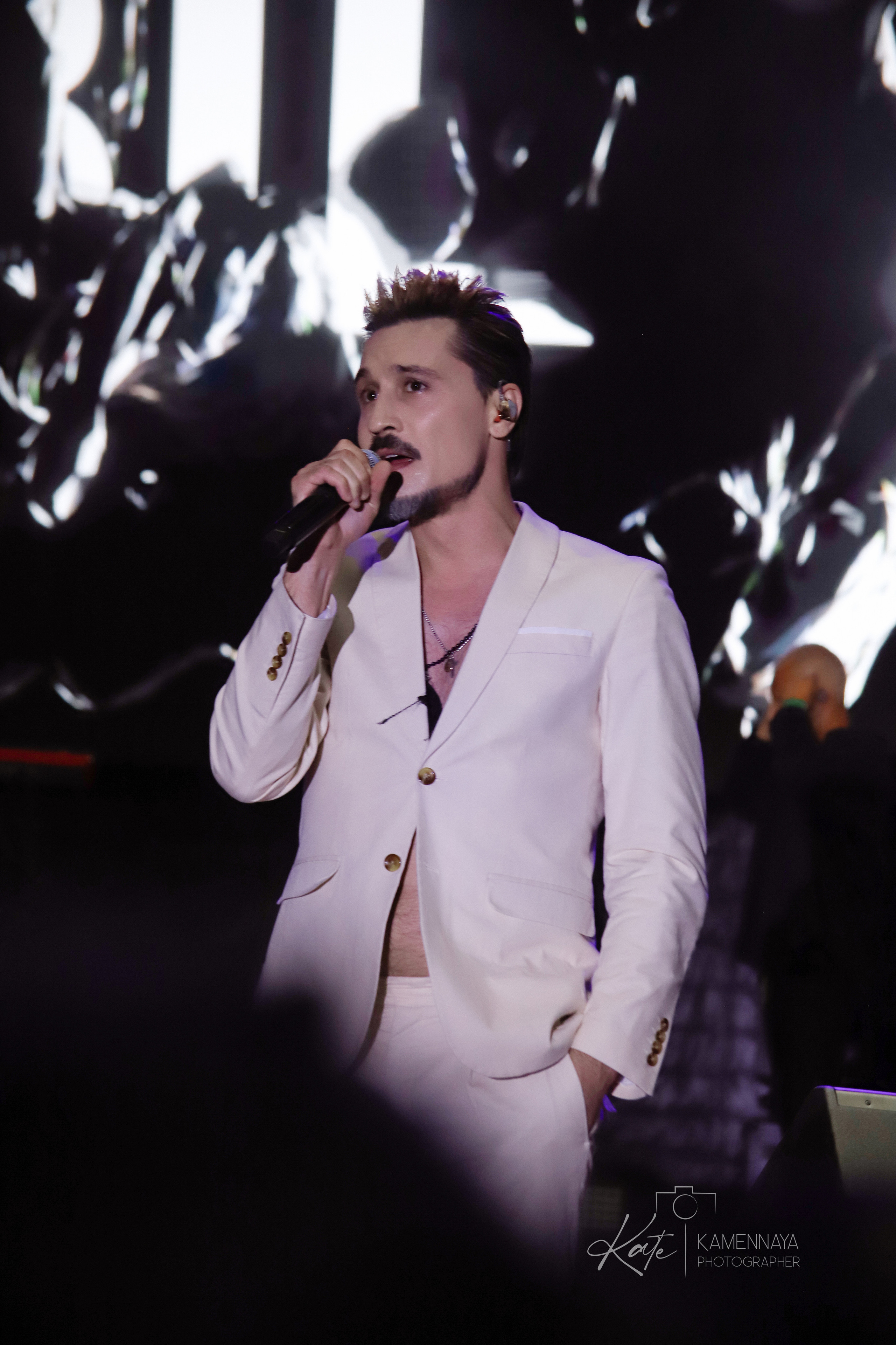 Дима Билан и Ирина Нельсон. День города Выборга. 20.08.2022. Фотограф Екатерина Каменная. Санкт-Петербург