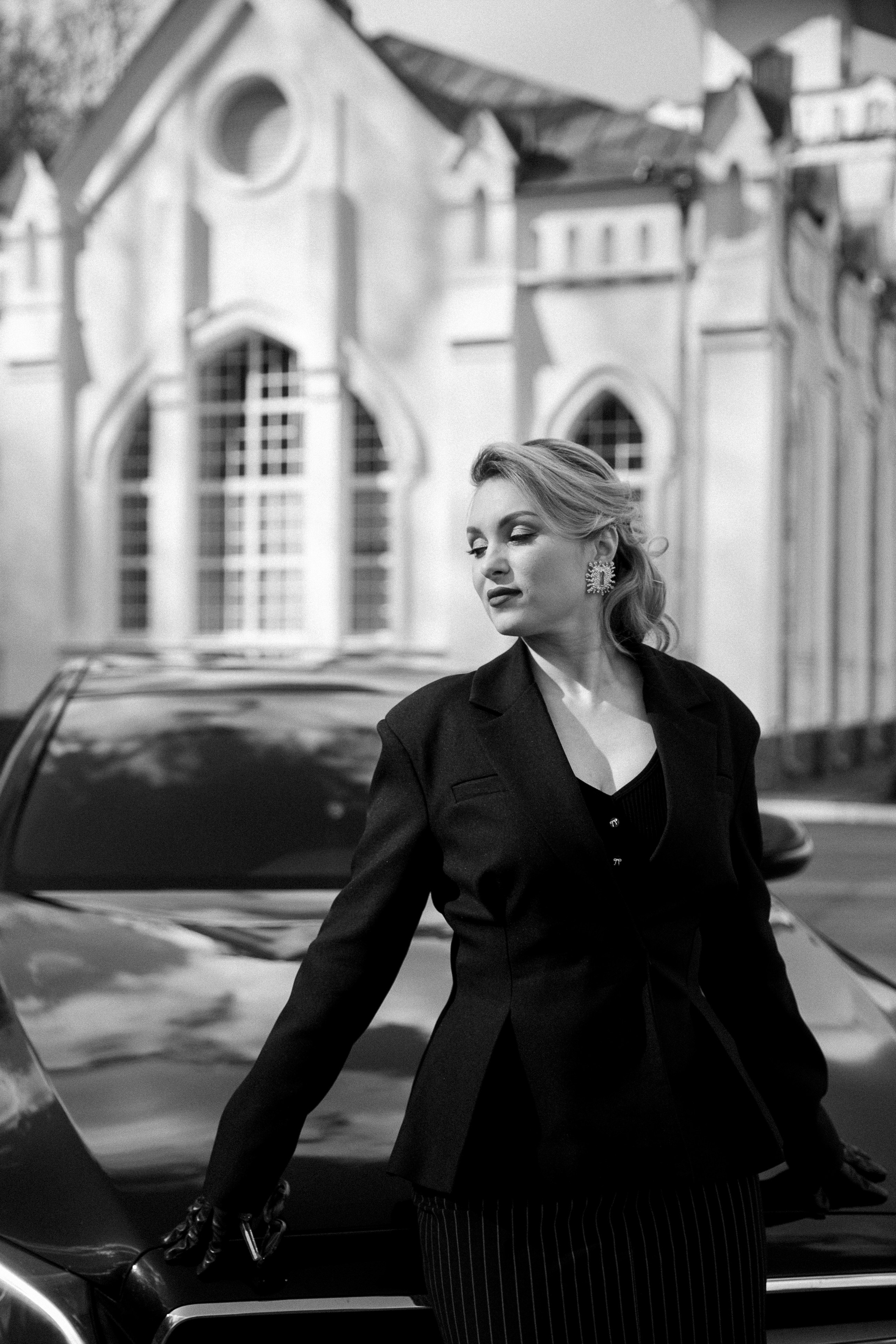 Марина. По следам Хельмута Ньютона. Евгения Мусатова — женский фотограф. Работаю в республике Удмуртия. Выезжаю на съемки в другие города