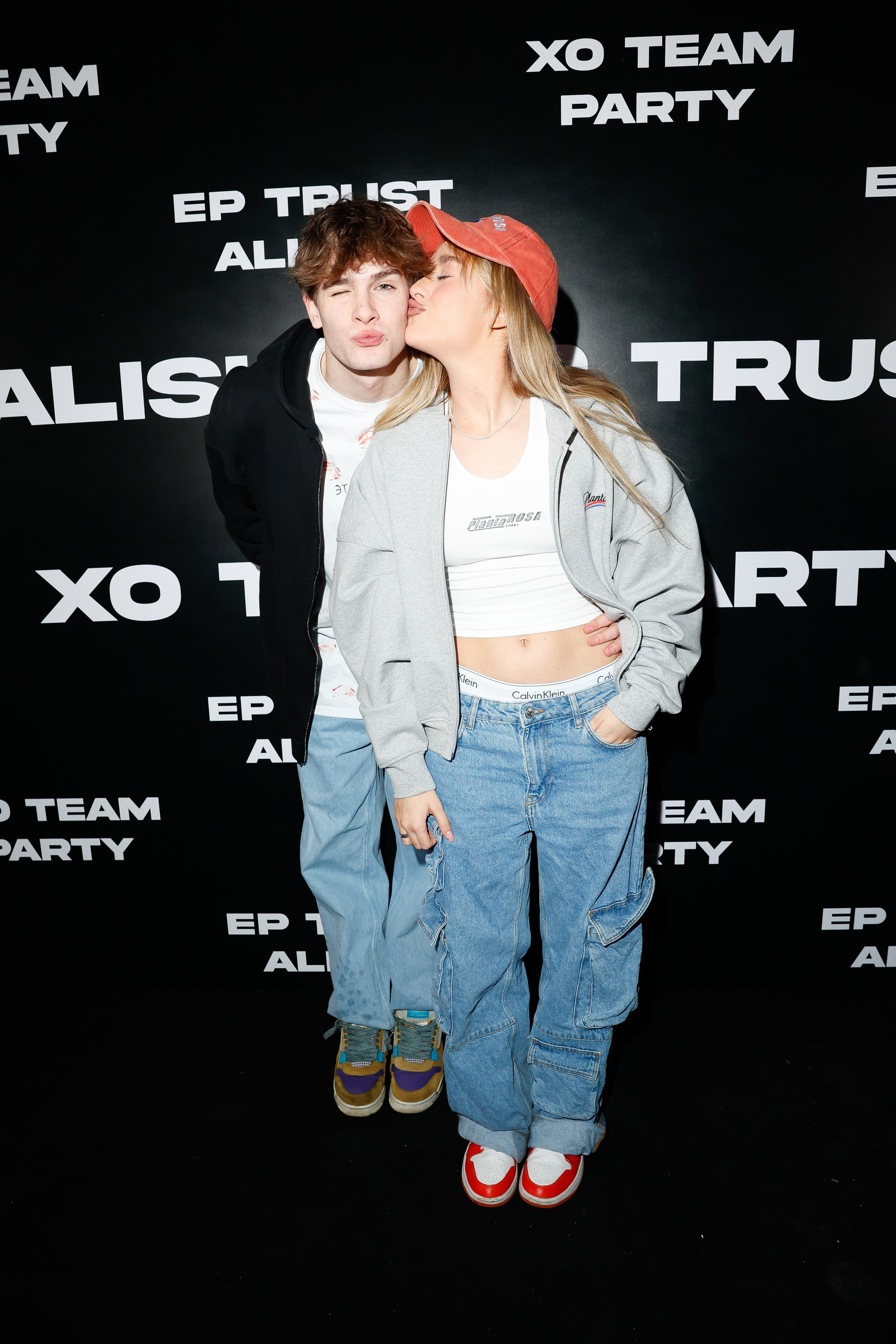 ALISHA. Nikolskayasecular