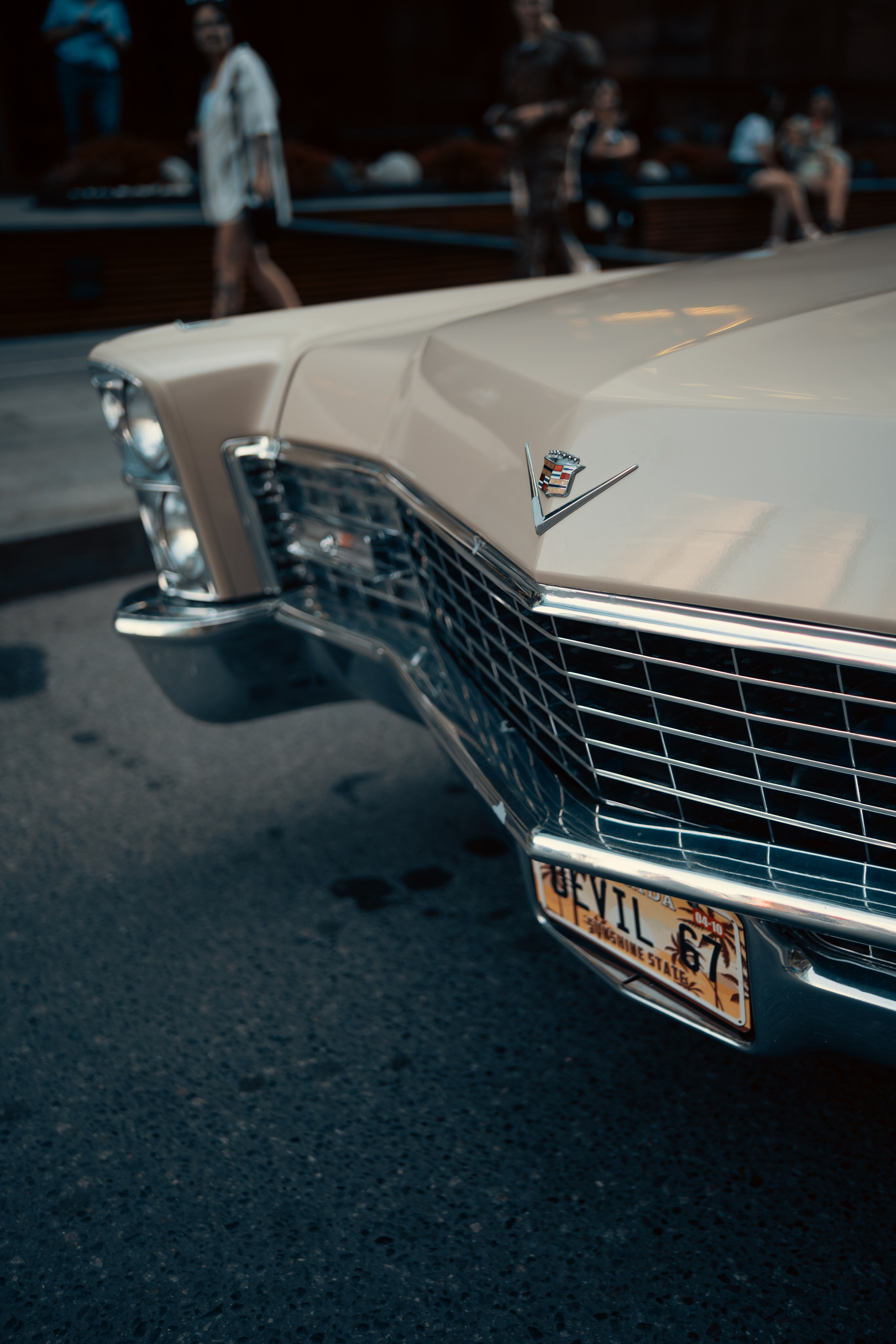 Retro Cadillac. Felixtones