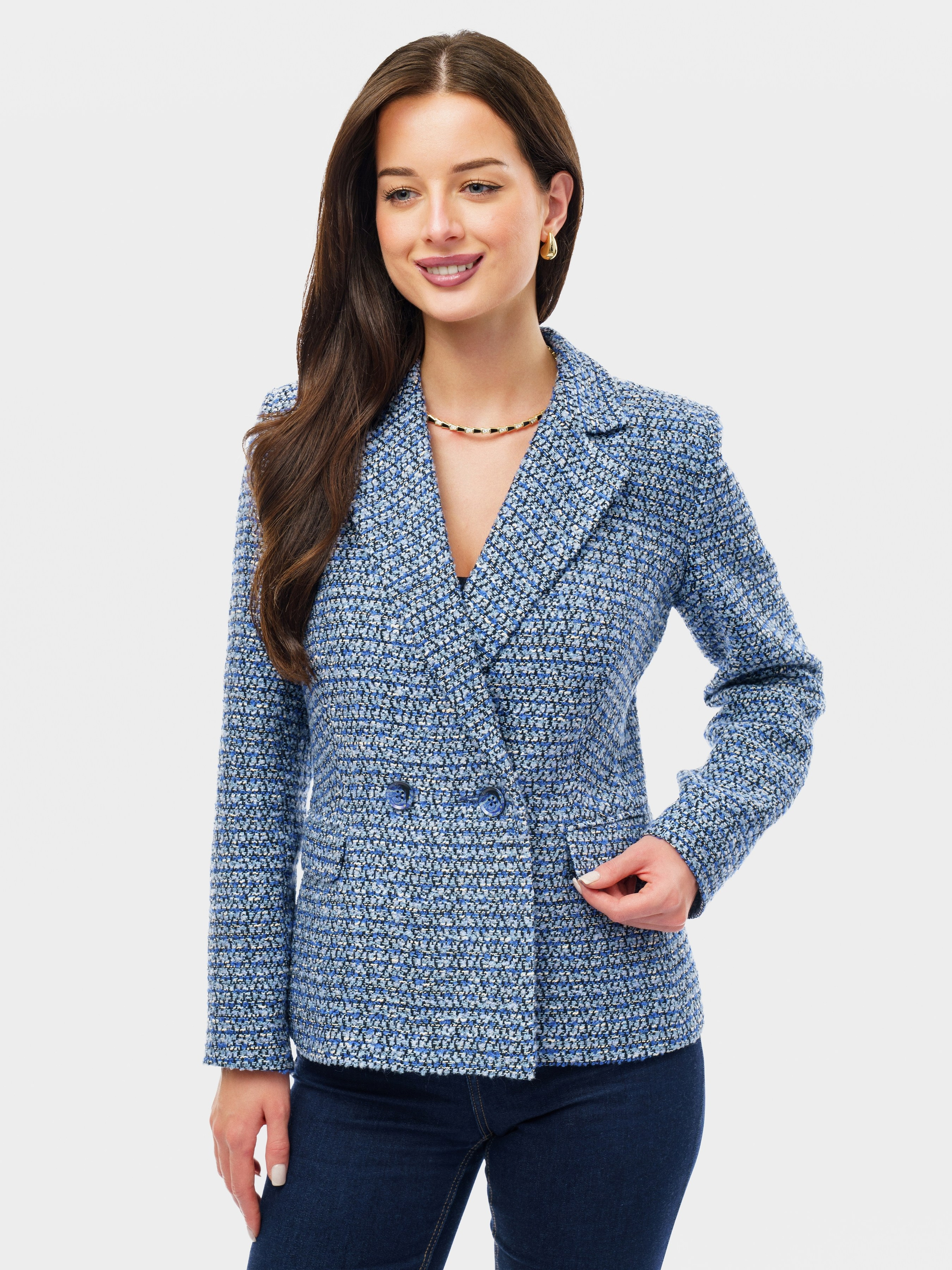 Ольга, 42-44 р-р, рост 175. KED Production — продакшн из СПб. Создаём фото, видео и контент, который помогает брендам и селлерам продавать больше