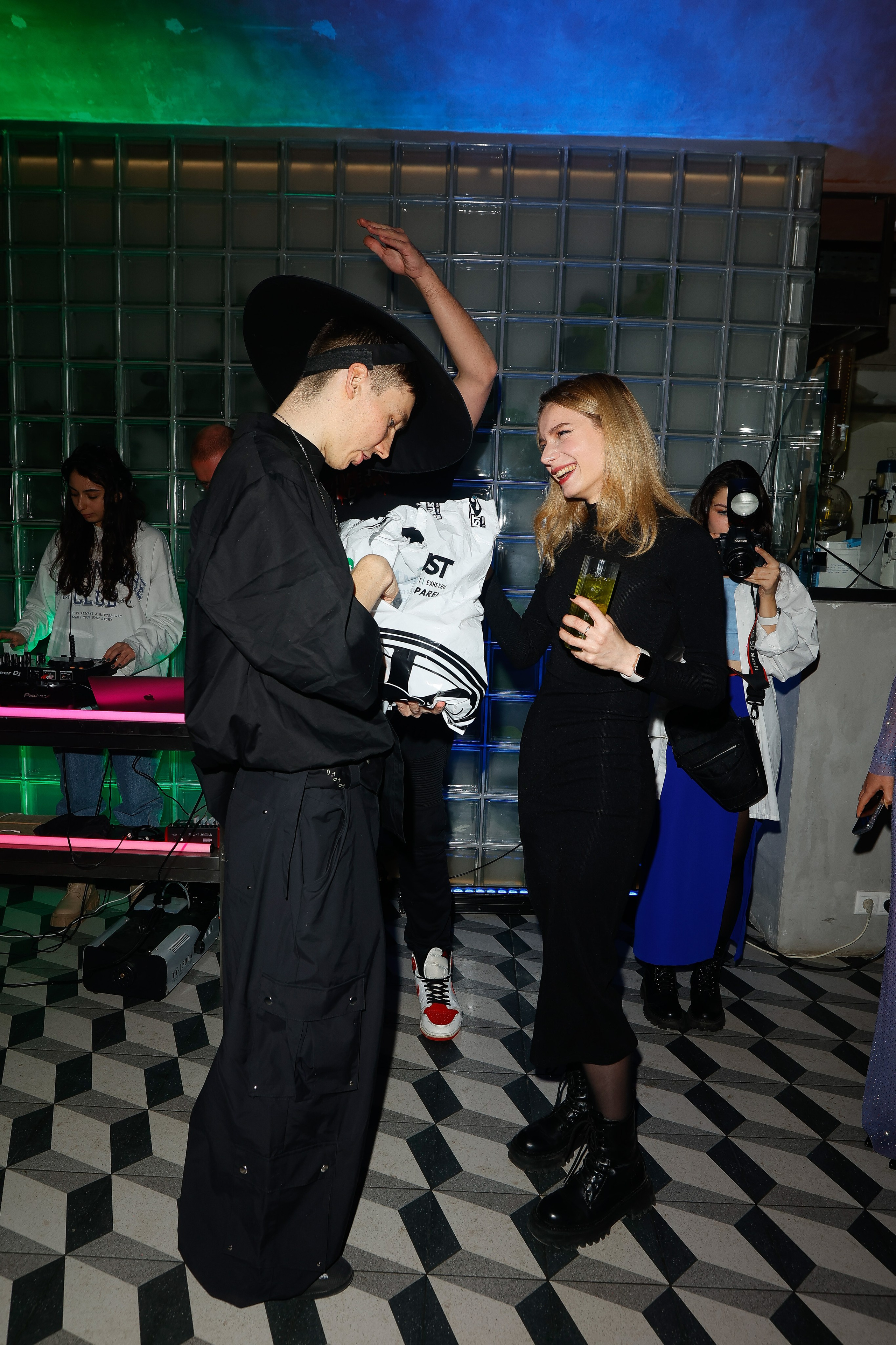 АНДРЕЙ ГЛАЗУНОВ. Nikolskayasecular