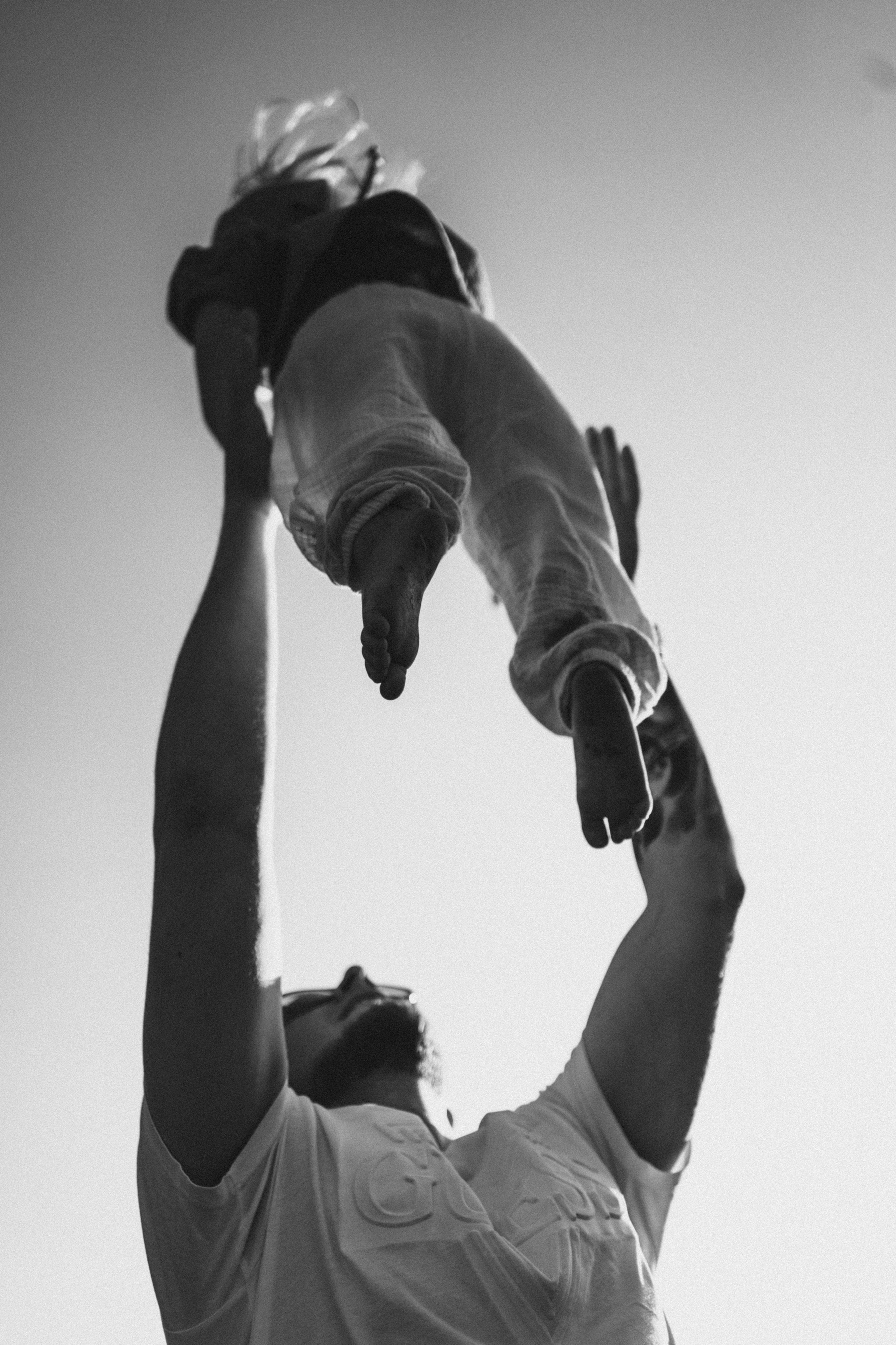 Малышка Арина в полях. Семейный и детский фотограф и видеограф в Москве, Серпухове и Тарусе Валерия Сорокина