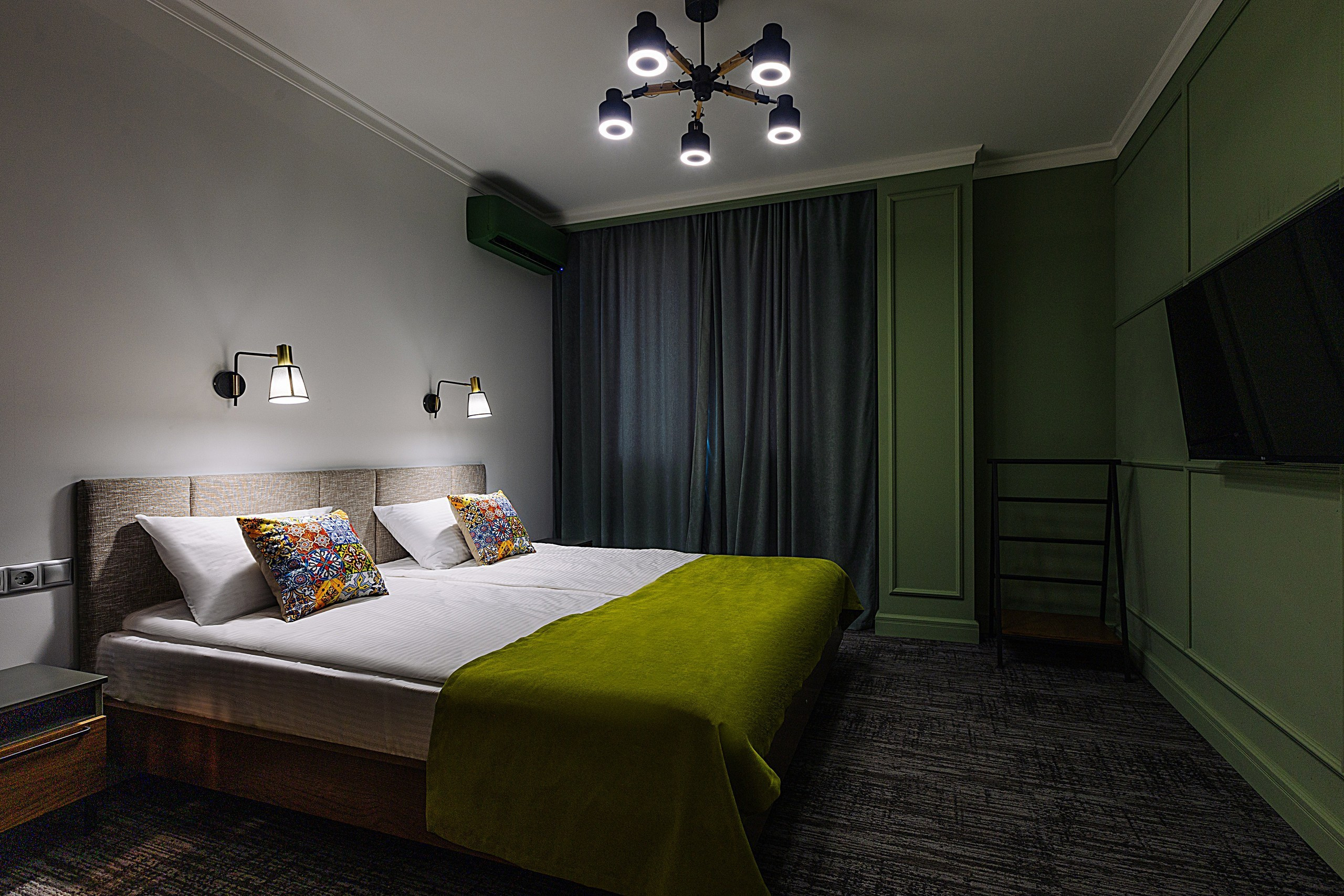 САГУМ. Семейный фотограф на крещение и венчание