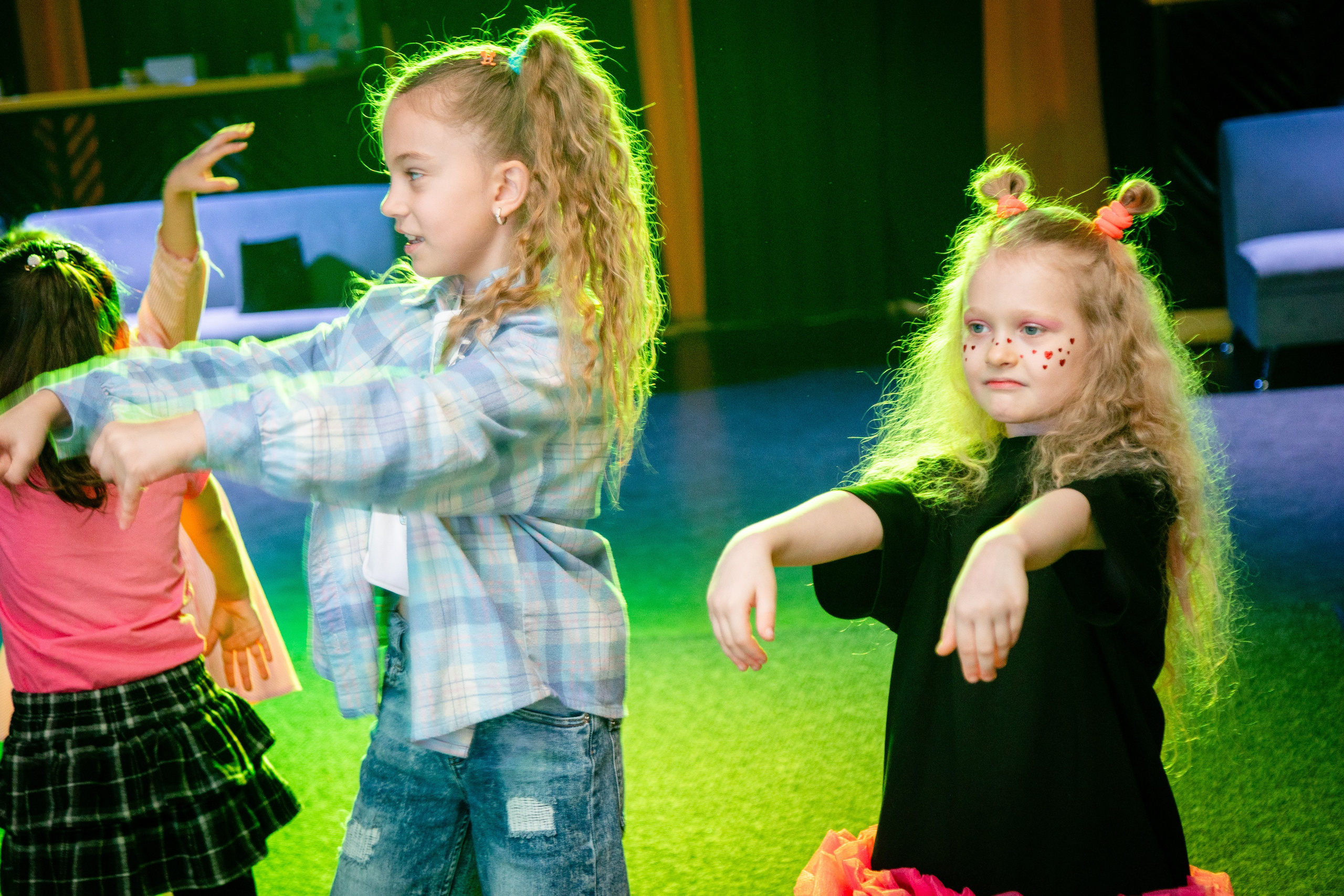 Алисе 7 лет. Детский фотограф видеограф в Хабаровске Михаил Орлов