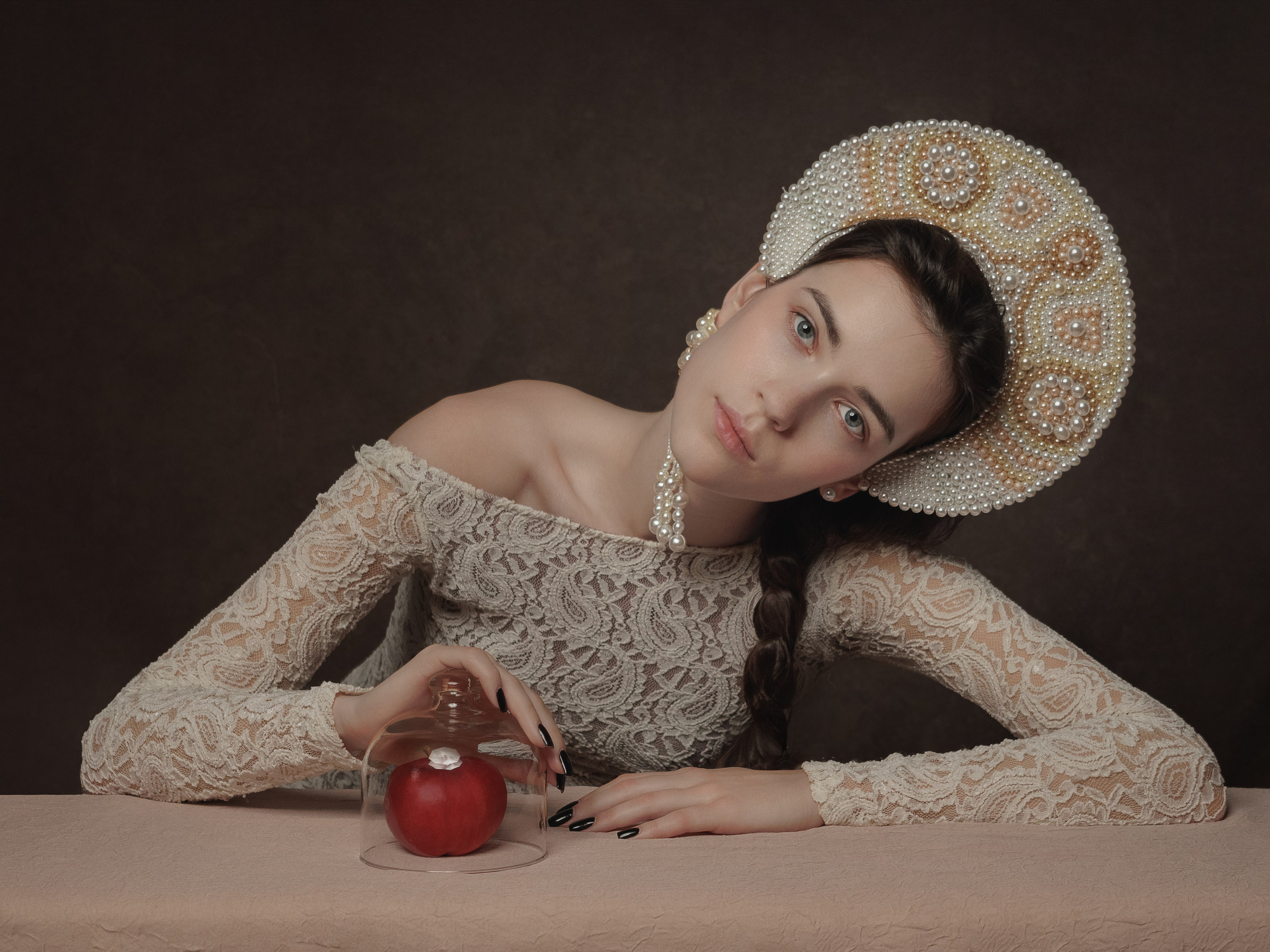 Fine-Art. MARINA MANUCHARIAN