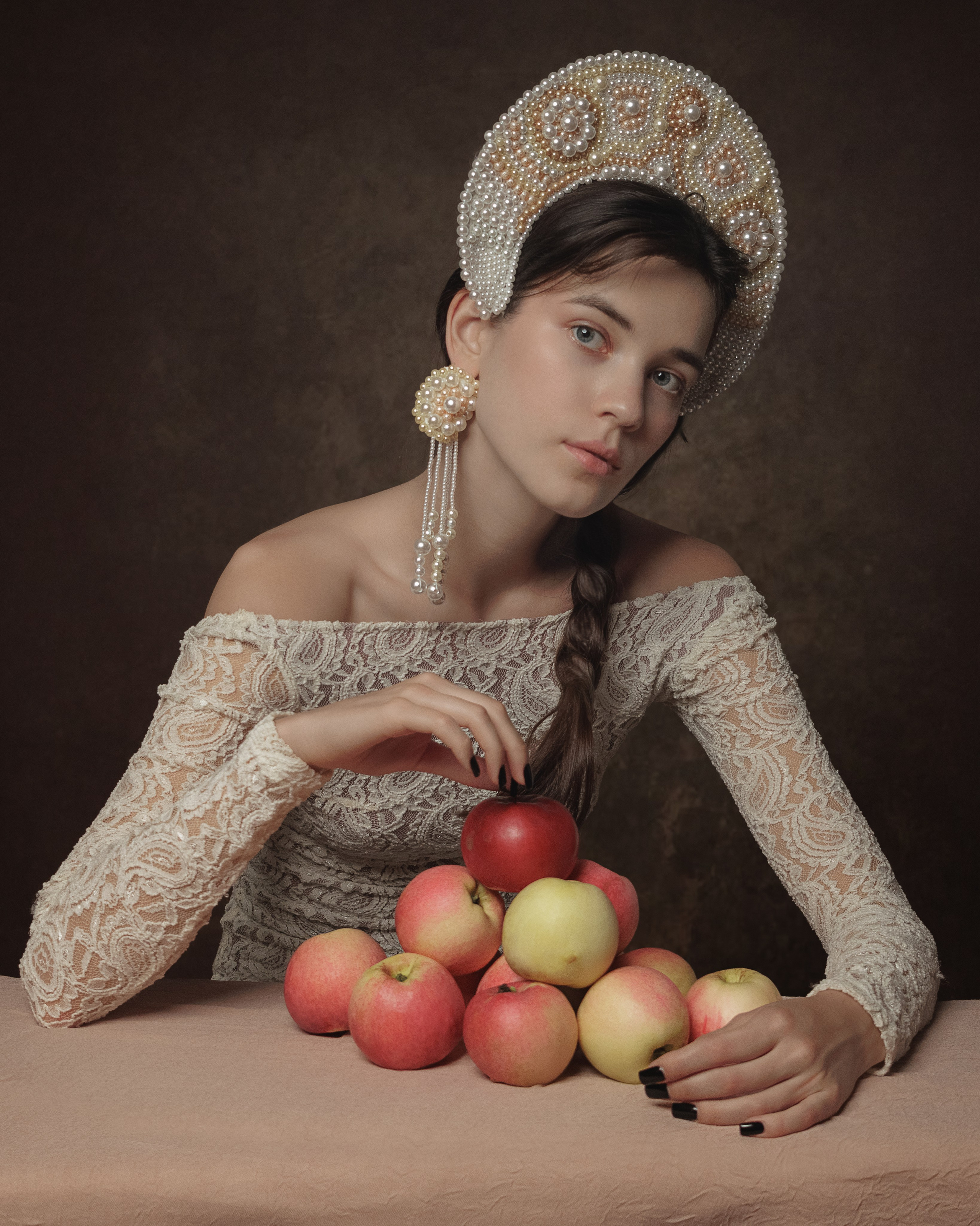 Fine-Art. MARINA MANUCHARIAN
