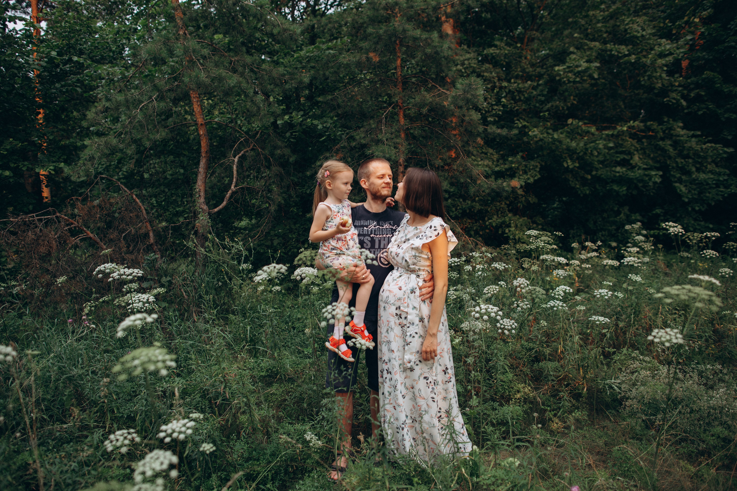 Карусель поцелуев. Семейный фотограф в Белгороде