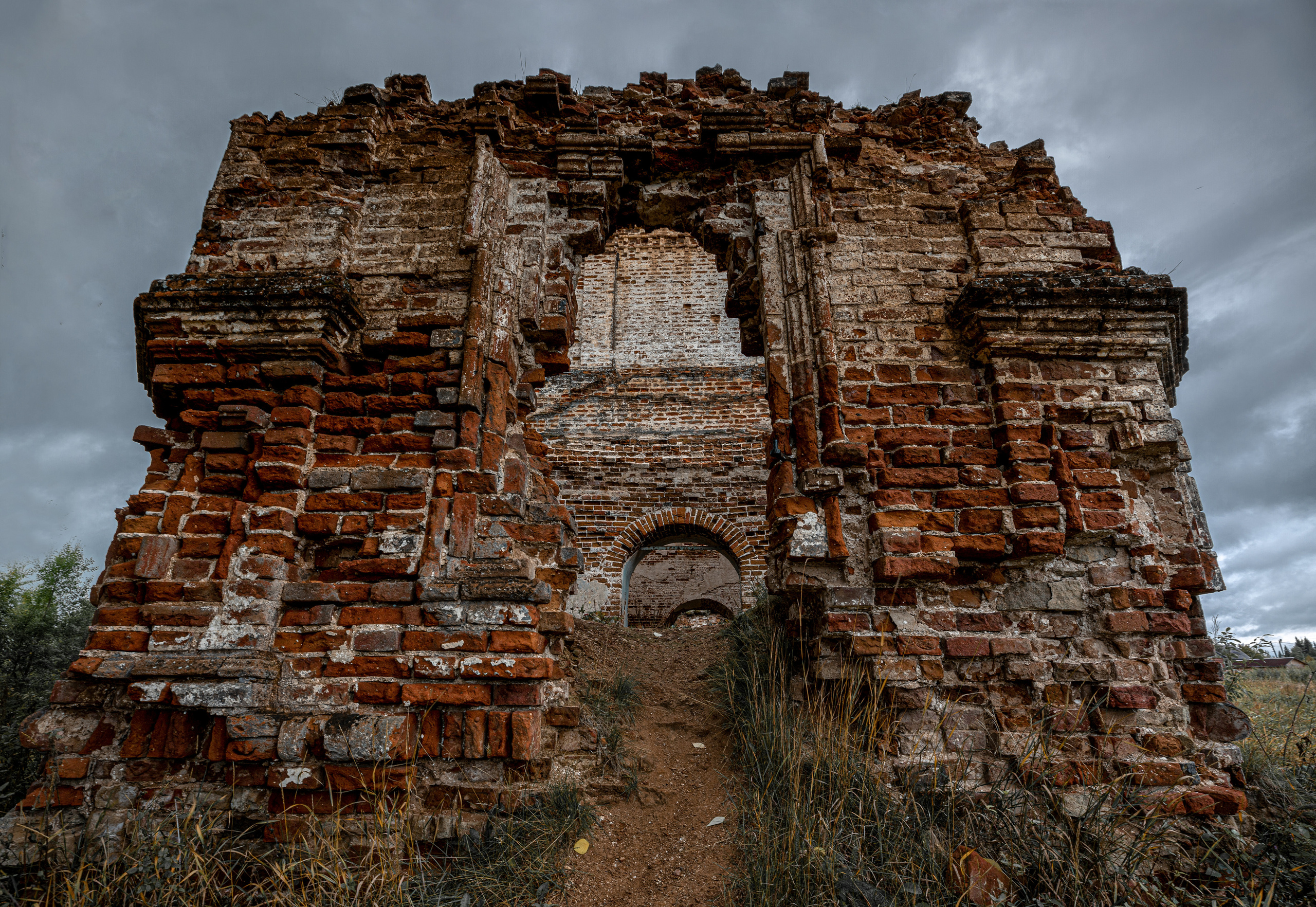 разрушенный храм