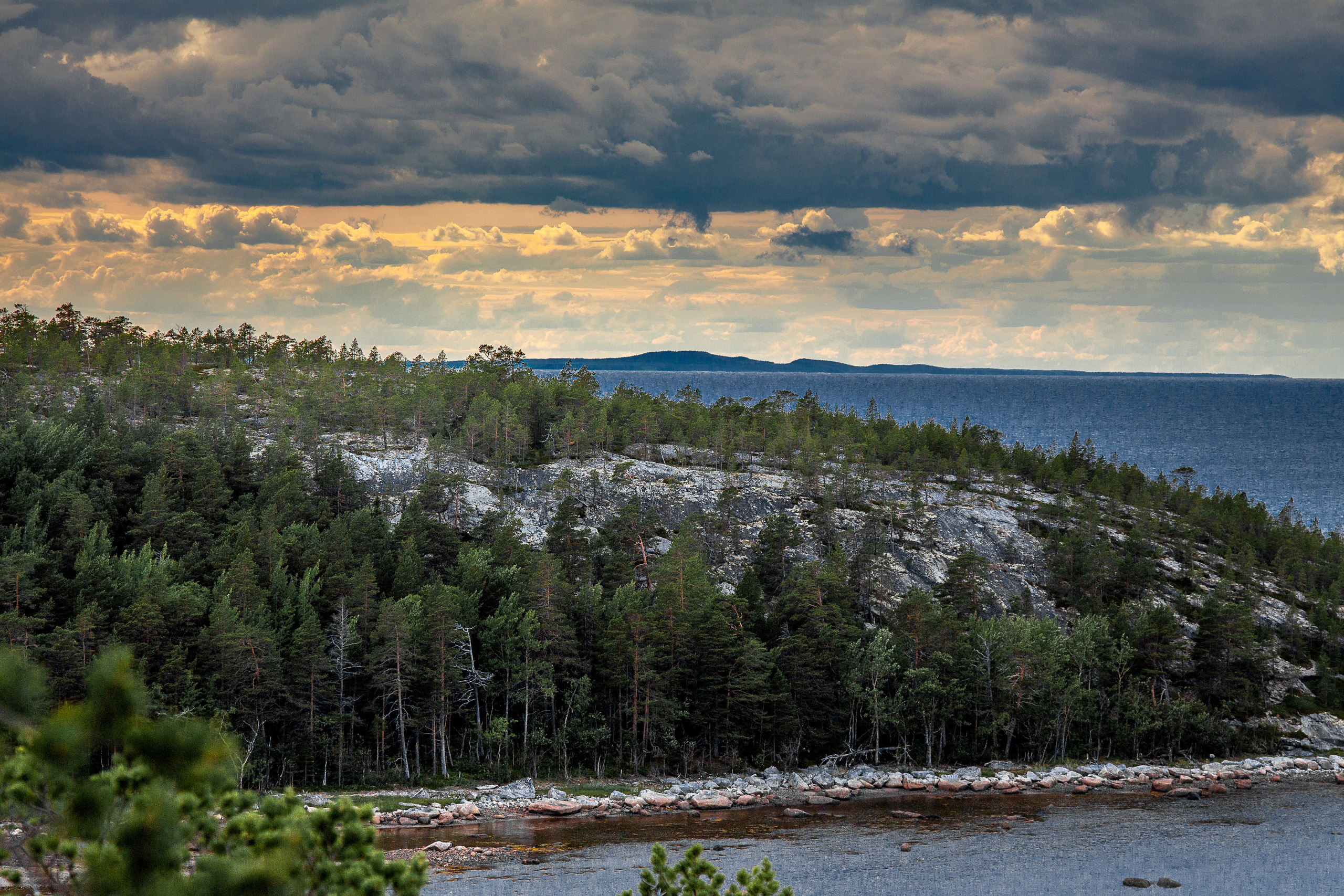 Остров Коткано́. Фотограф — путешественник Светлана Романовская