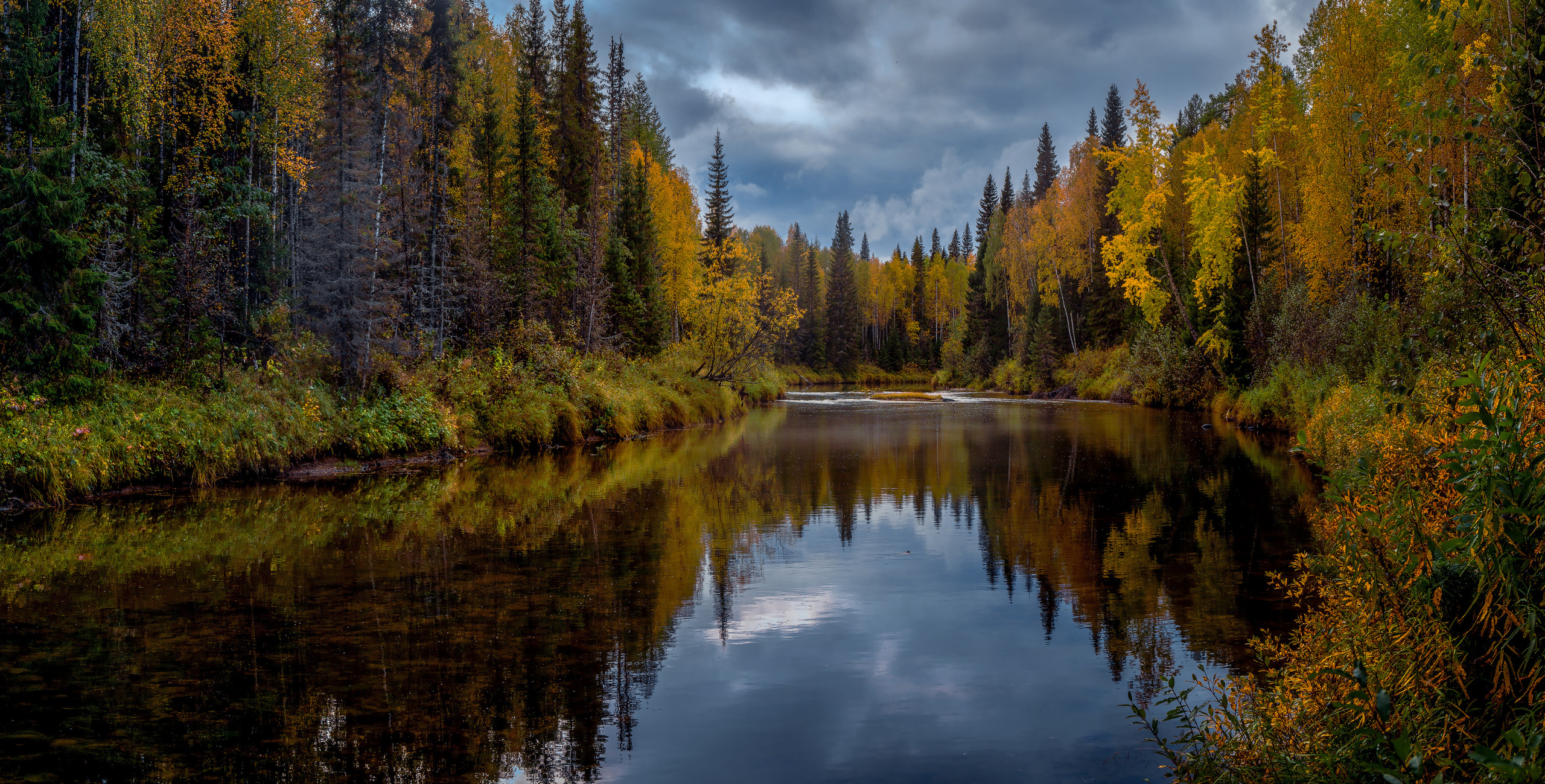 Речка Сотка Пинежский район. Фотограф — путешественник Светлана Романовская