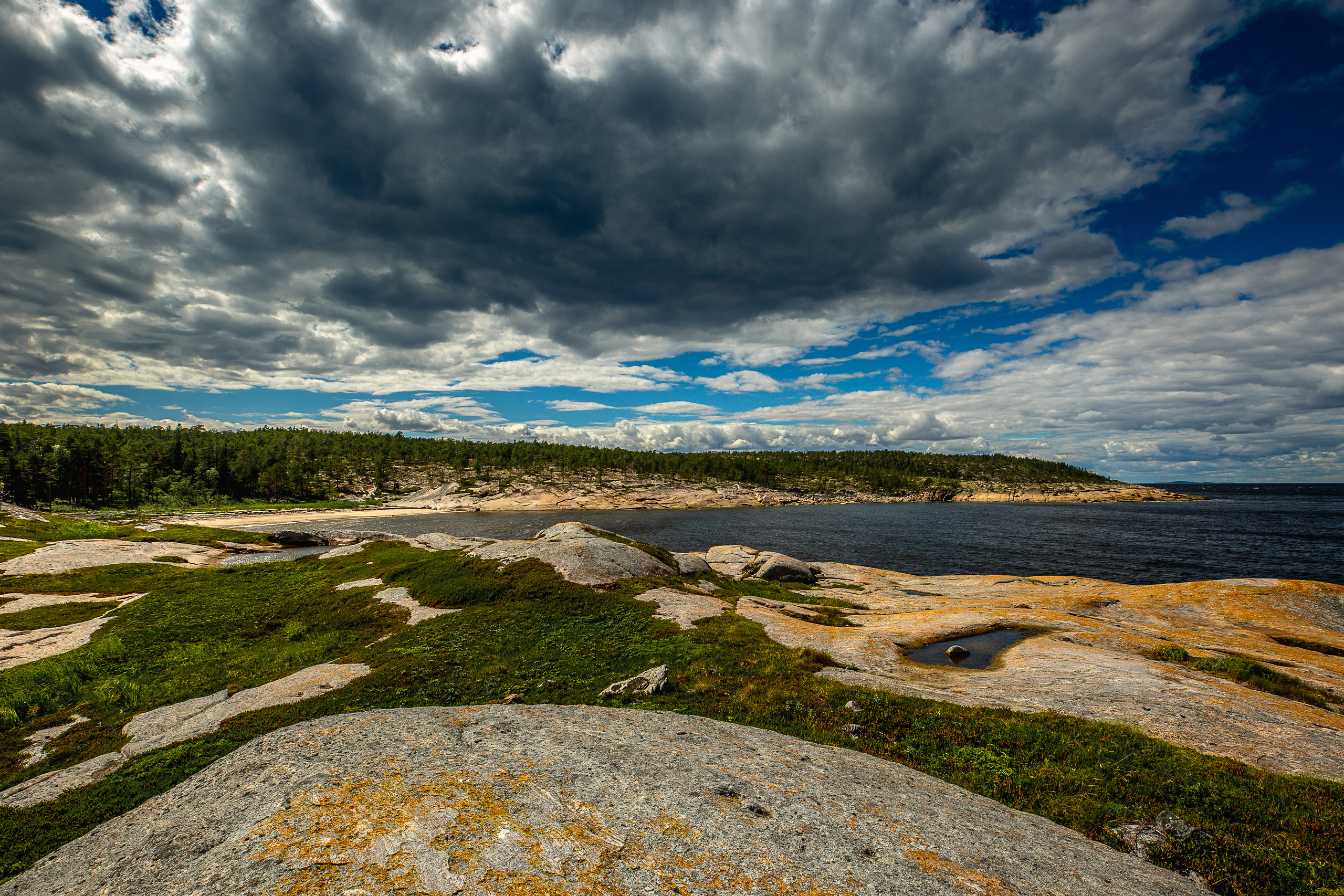 Остров Коткано́. Фотограф — путешественник Светлана Романовская