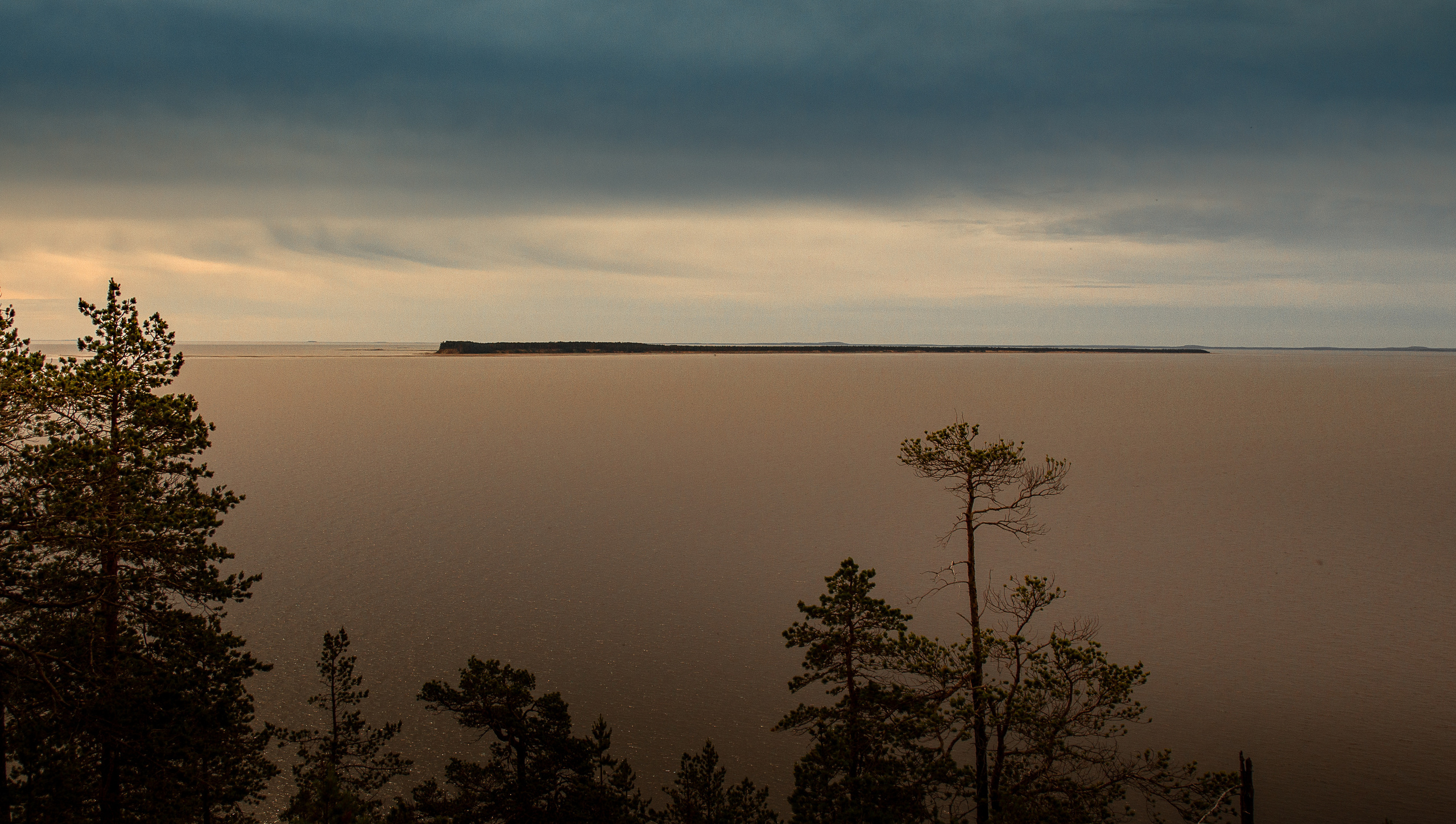 Остров Коткано́. Фотограф — путешественник Светлана Романовская