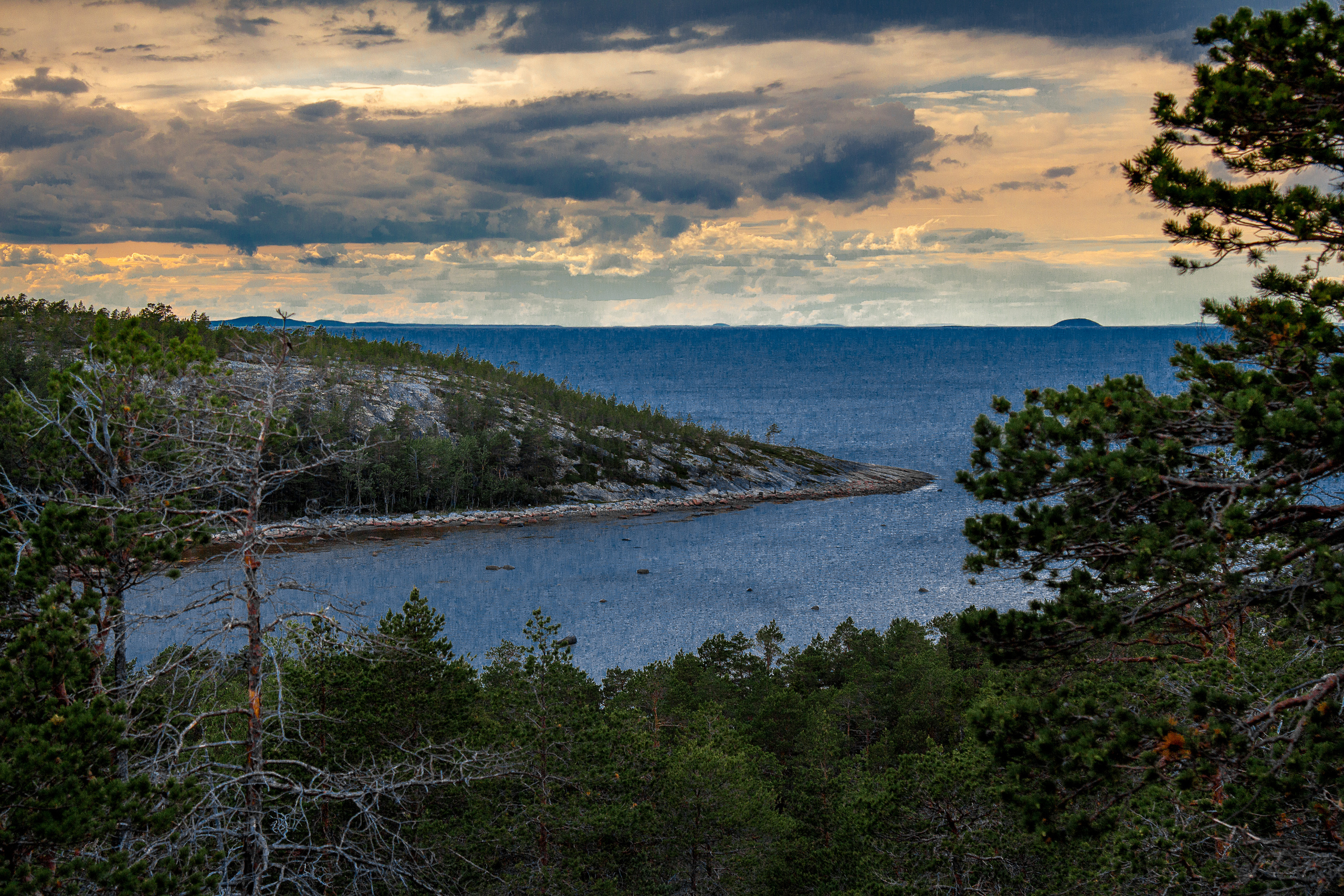 Остров Коткано́. Фотограф — путешественник Светлана Романовская